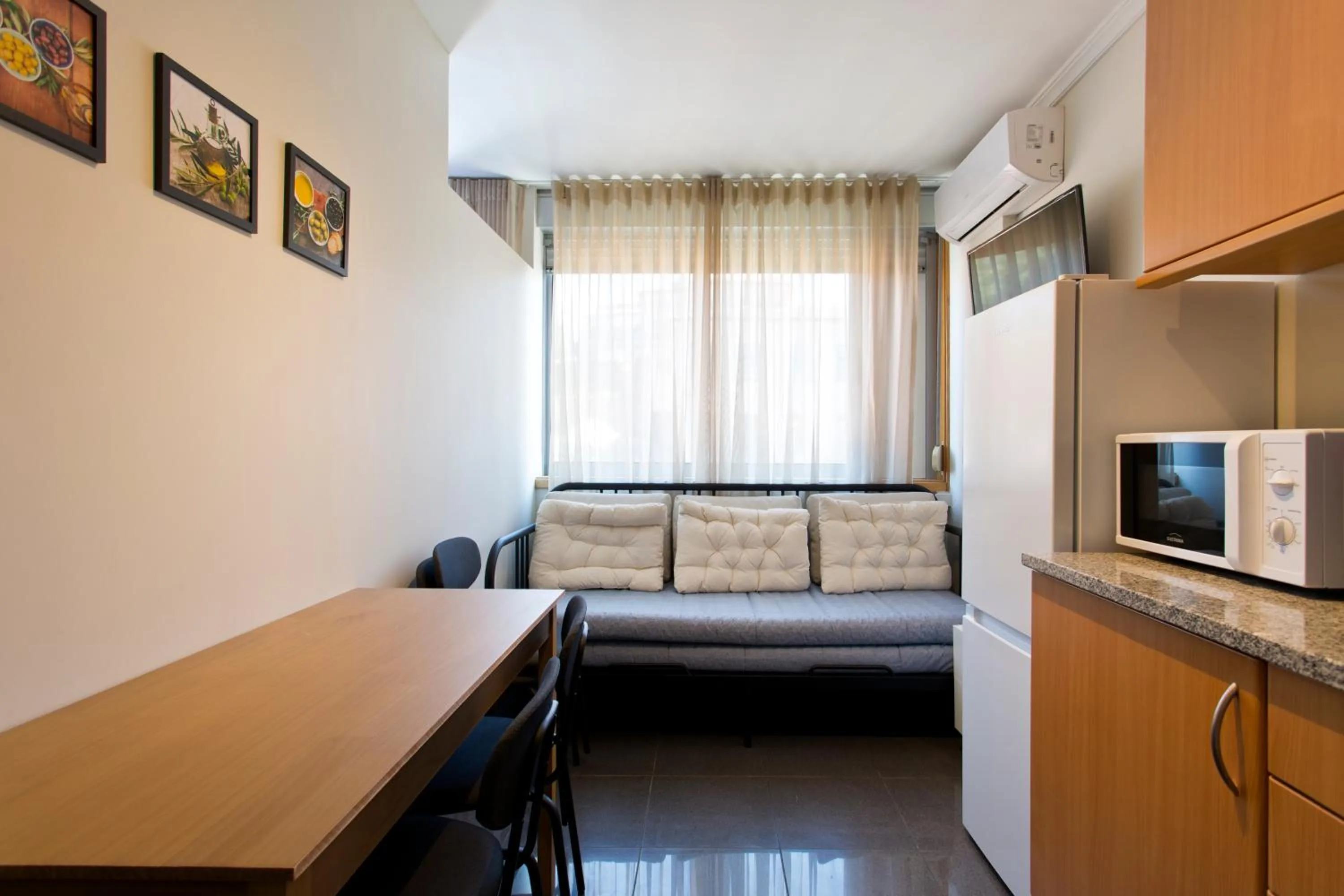 Living room in Studios Porto Solar