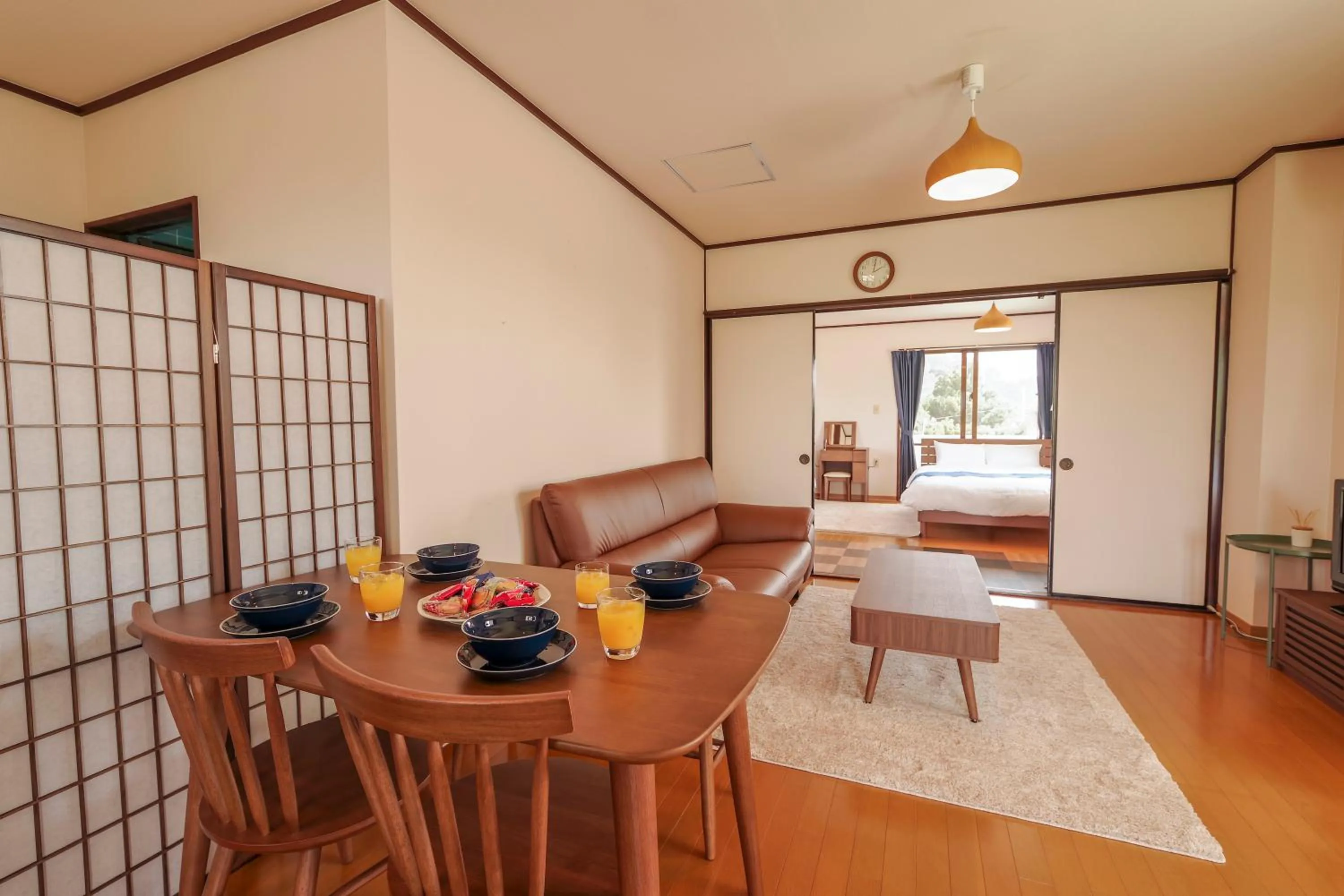 Living room in Maru House