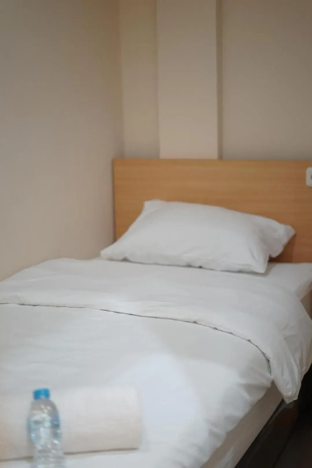 Bed in Gold Line Guest House Bed in Gold Line Guest House