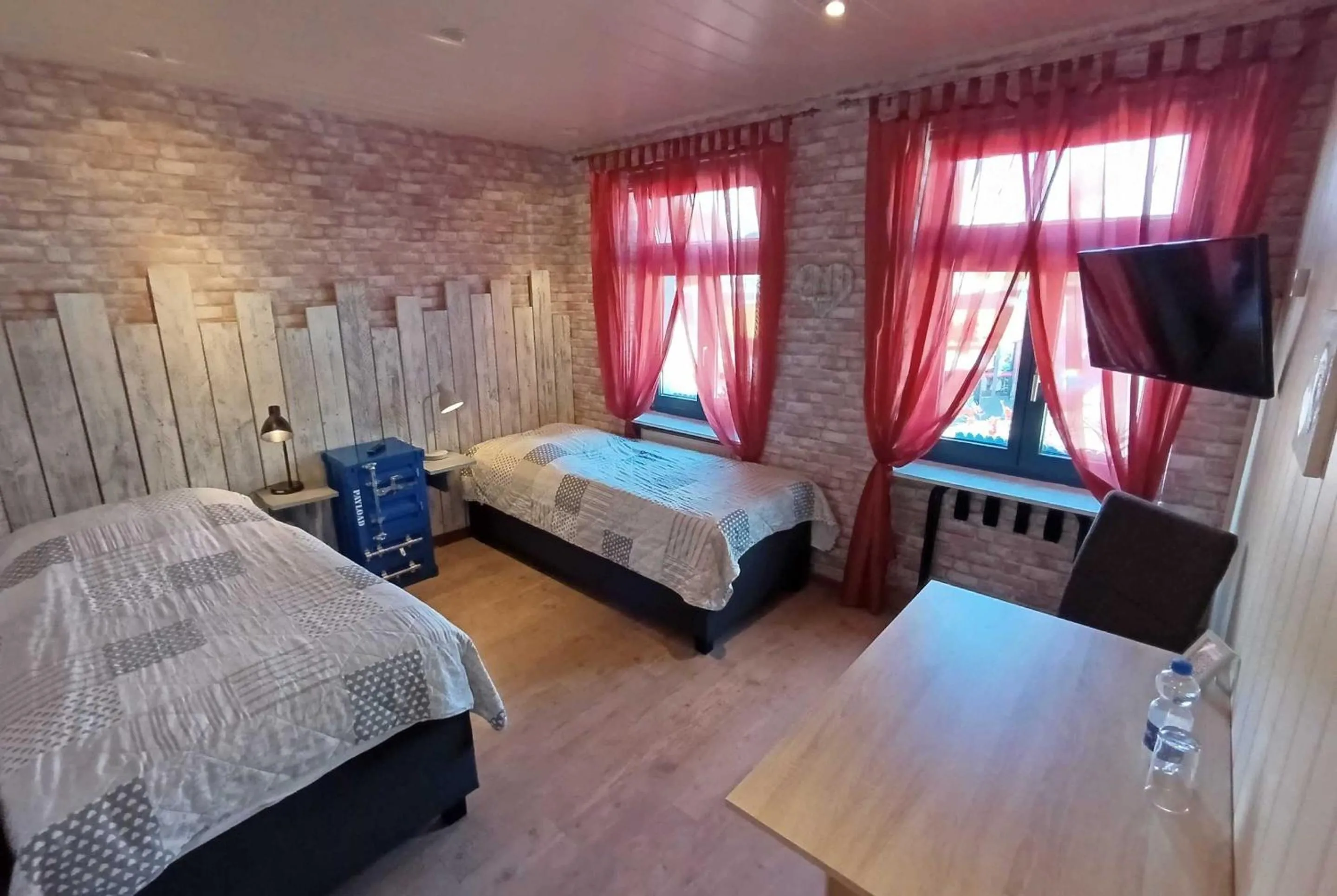 Bedroom, Bed in Haus Oberkassel
