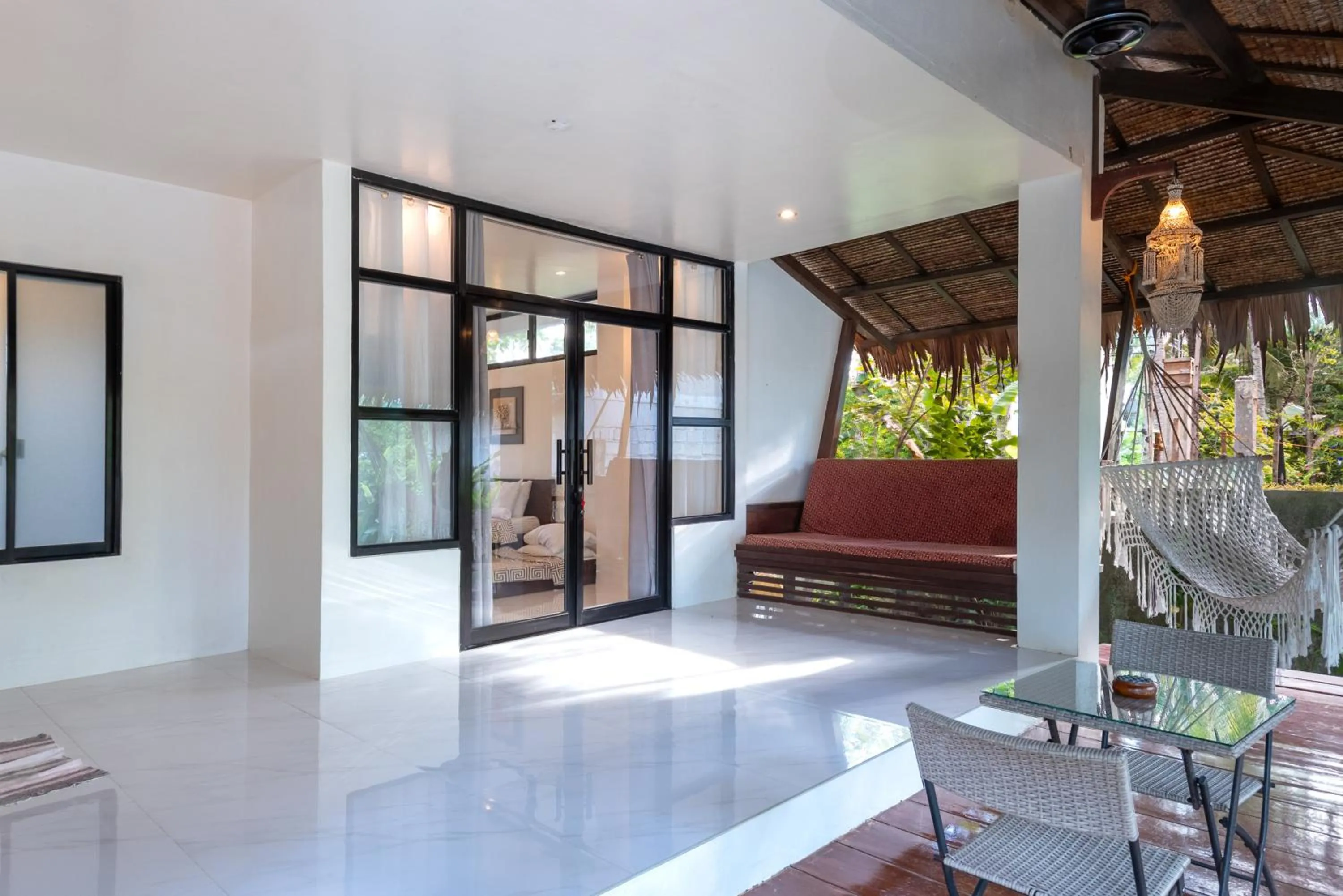 Casa Bianca Siargao