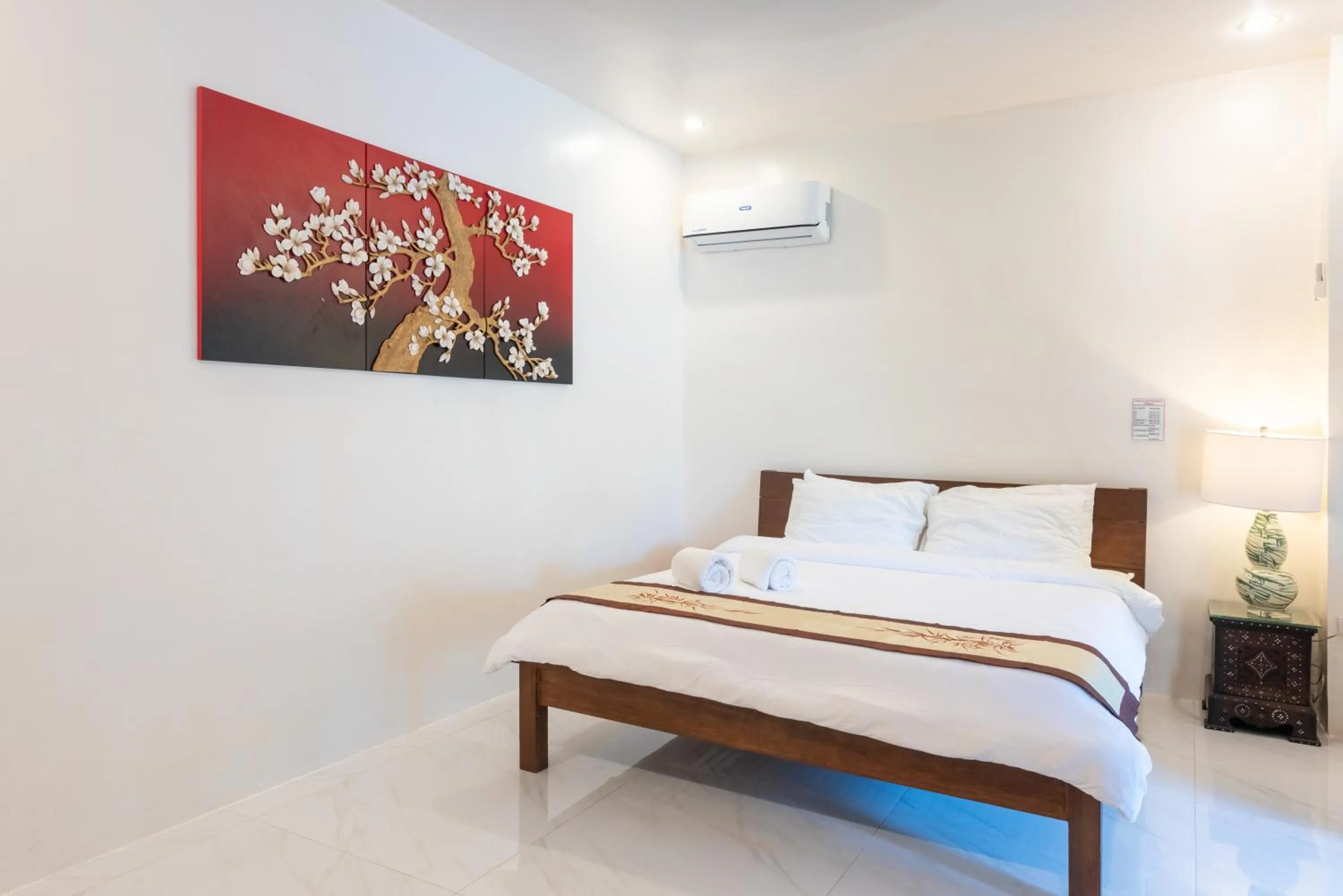 Bed in Casa Bianca Siargao