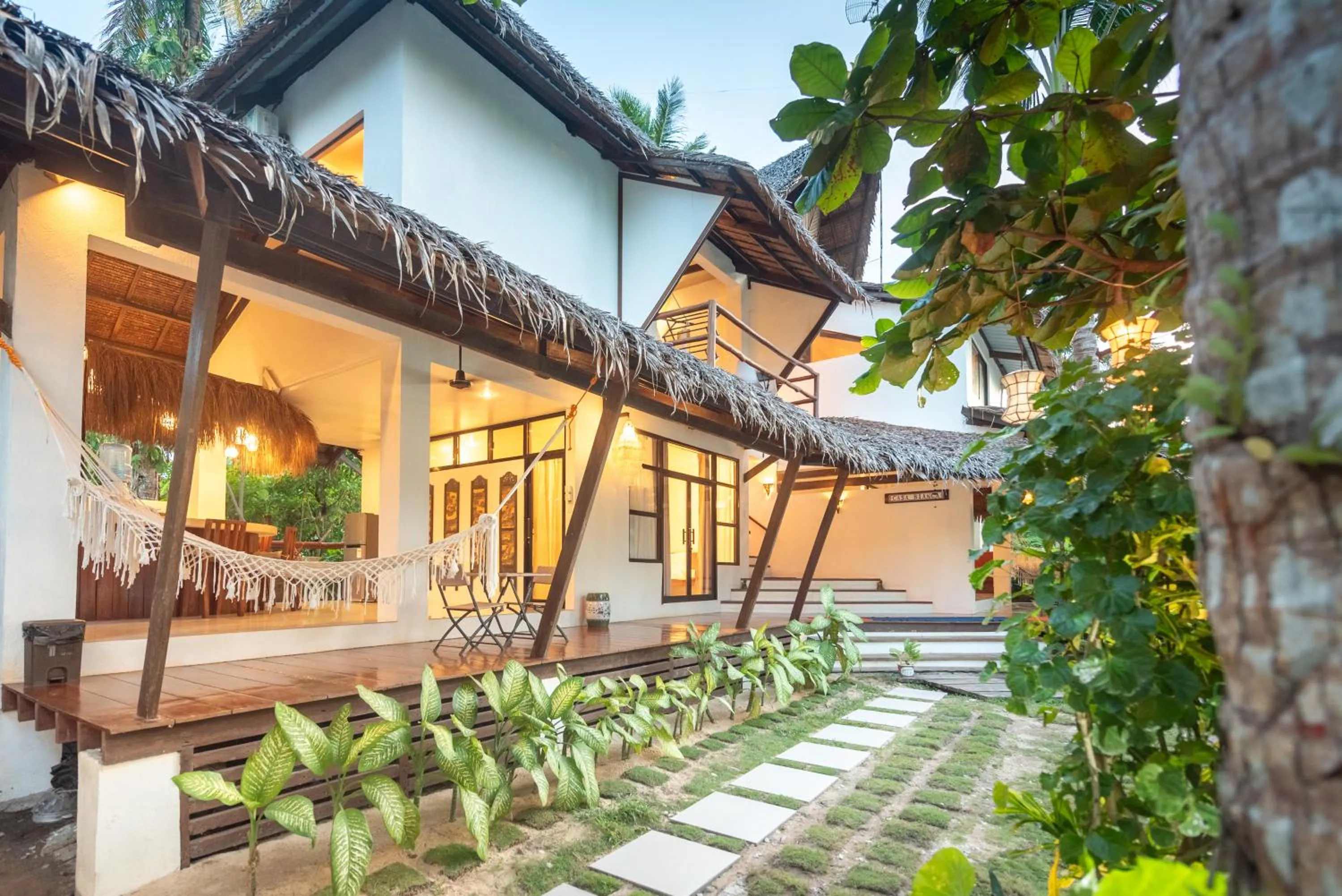 Casa Bianca Siargao
