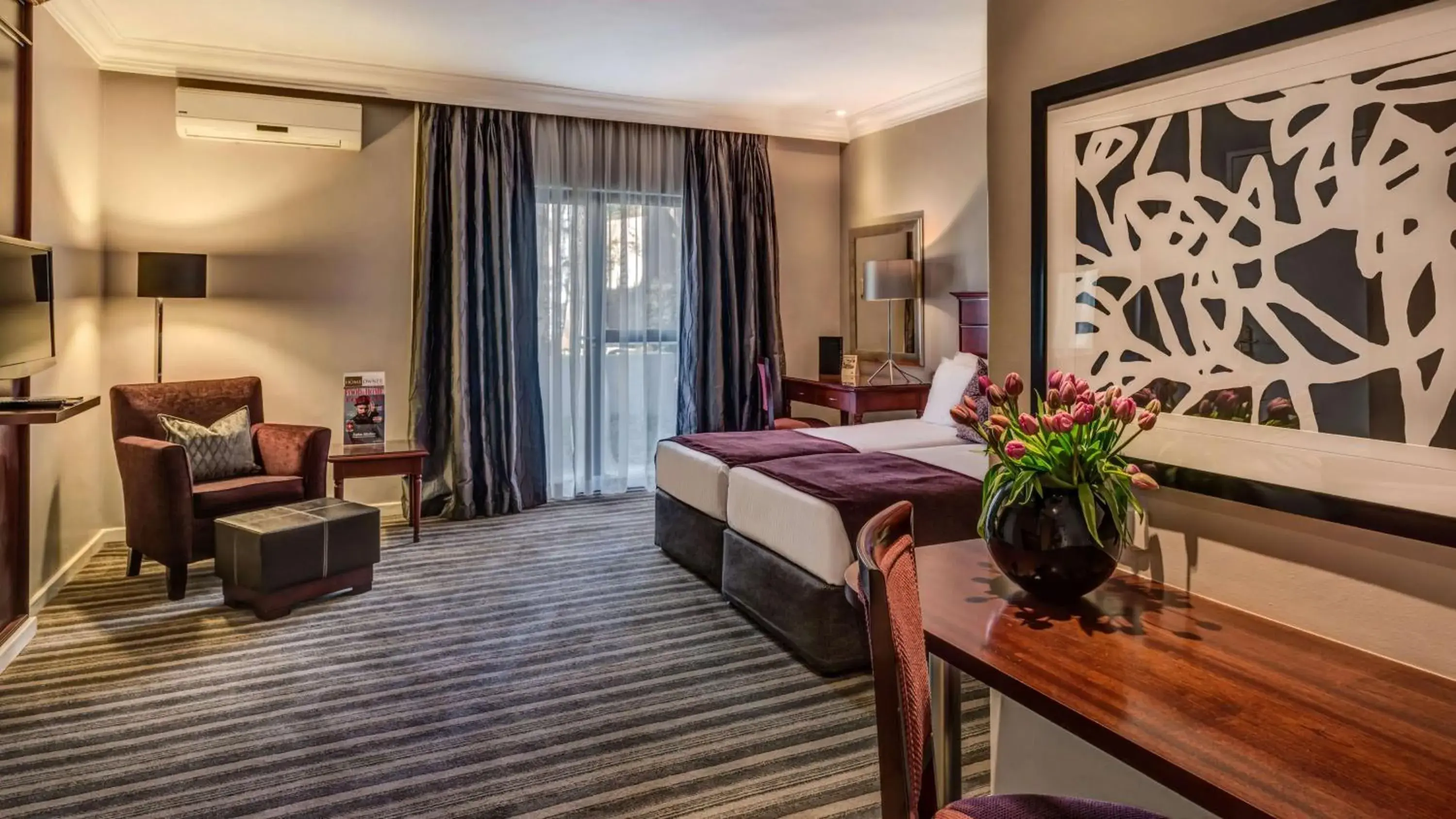 Bedroom, Bed in Southern Sun Katherine Street Bedroom, Bed in Southern Sun Katherine Street