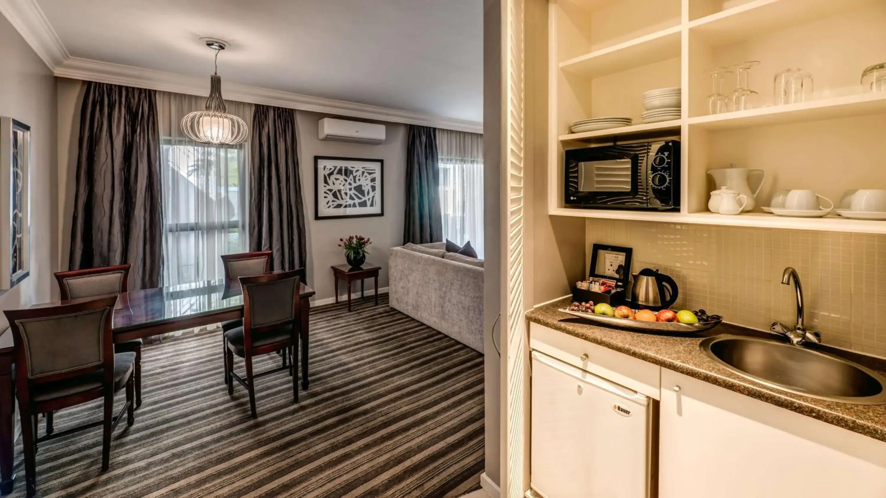 Bedroom in Southern Sun Katherine Street Bedroom in Southern Sun Katherine Street