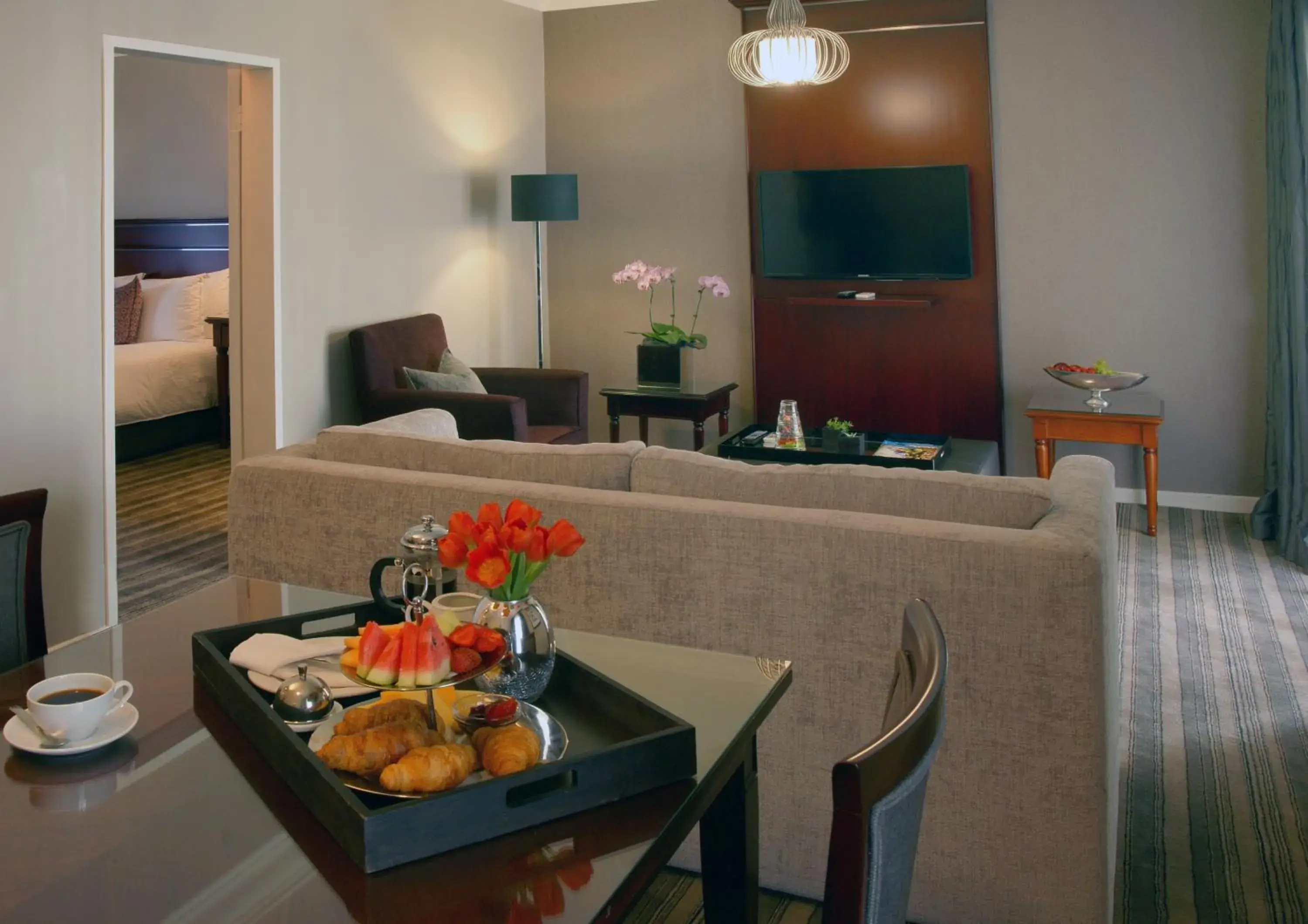 Breakfast in Southern Sun Katherine Street Breakfast in Southern Sun Katherine Street