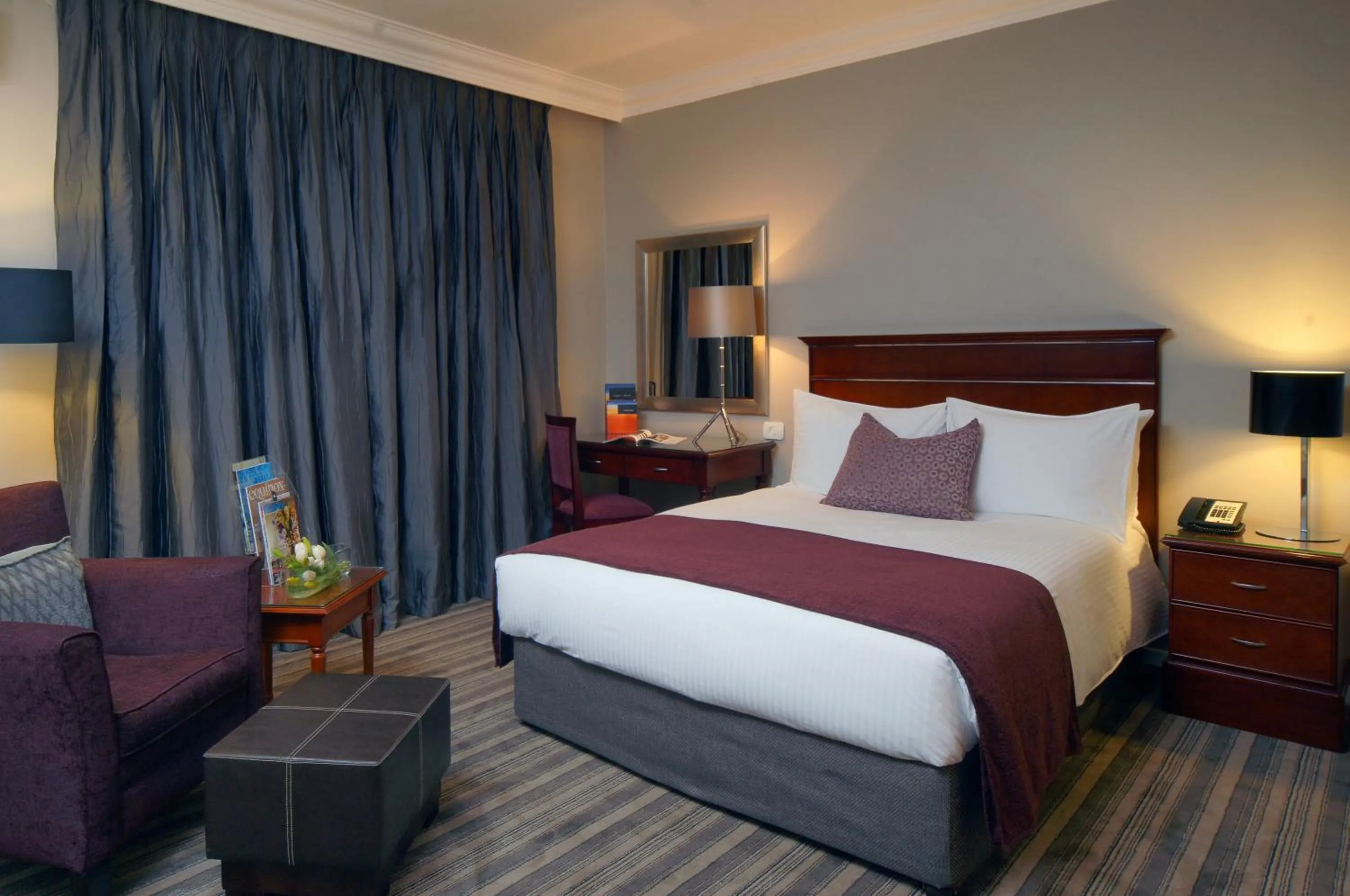 Bed in Southern Sun Katherine Street