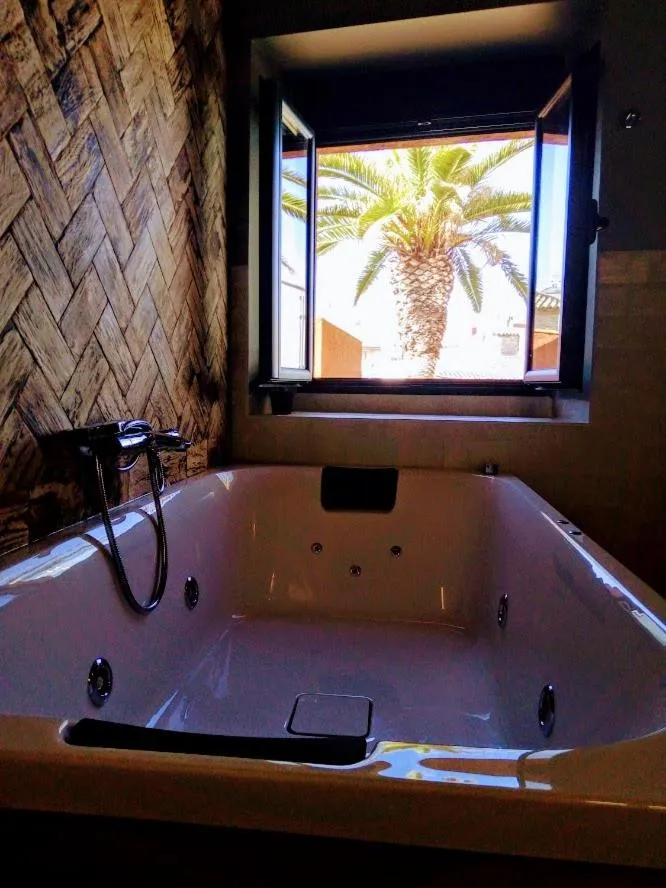 Hospedium Hotel El Nido de Alcudia Suites