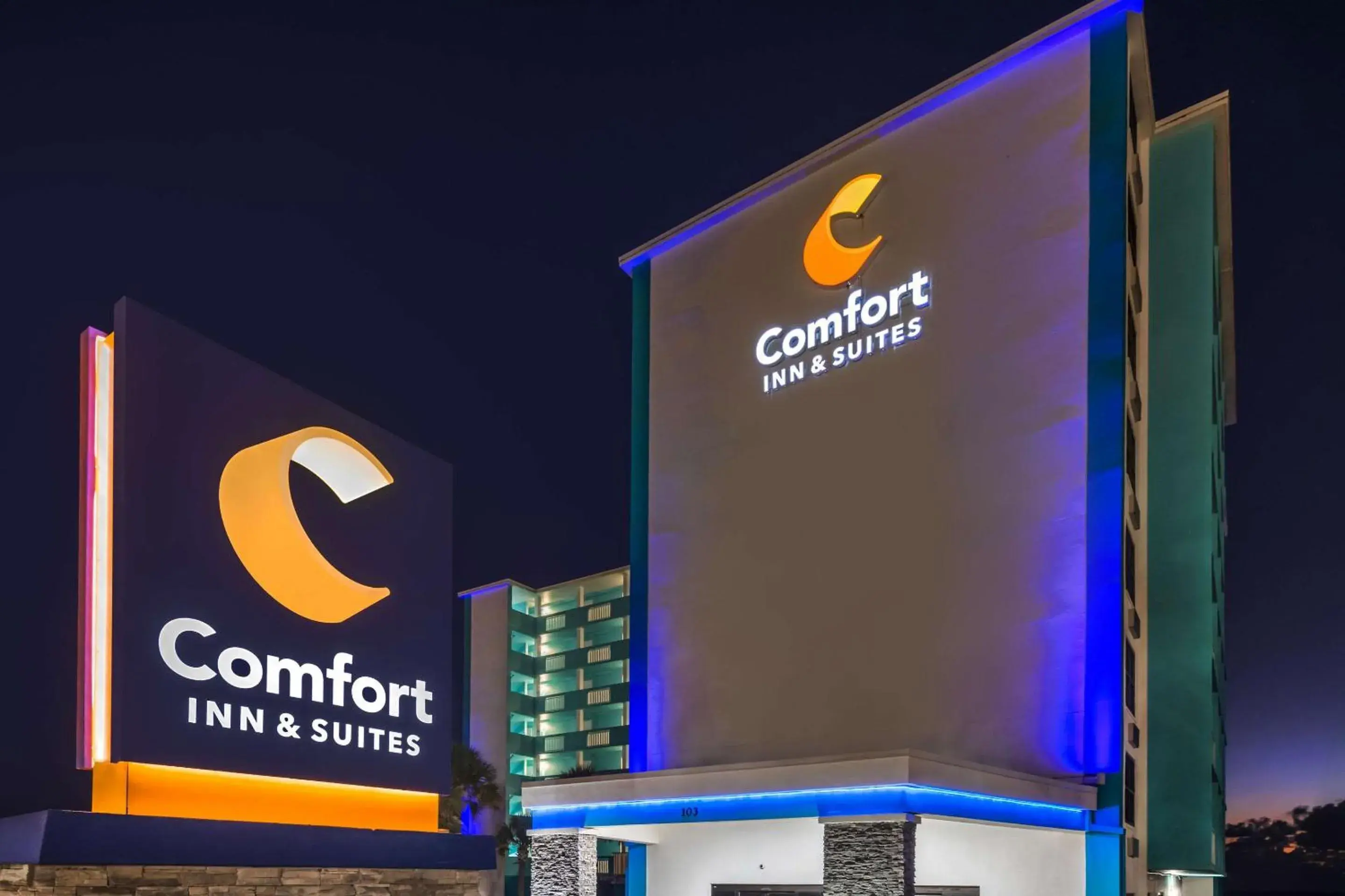 Comfort Inn & Suites Daytona Beach Oceanfront Comfort Inn & Suites Daytona Beach Oceanfront