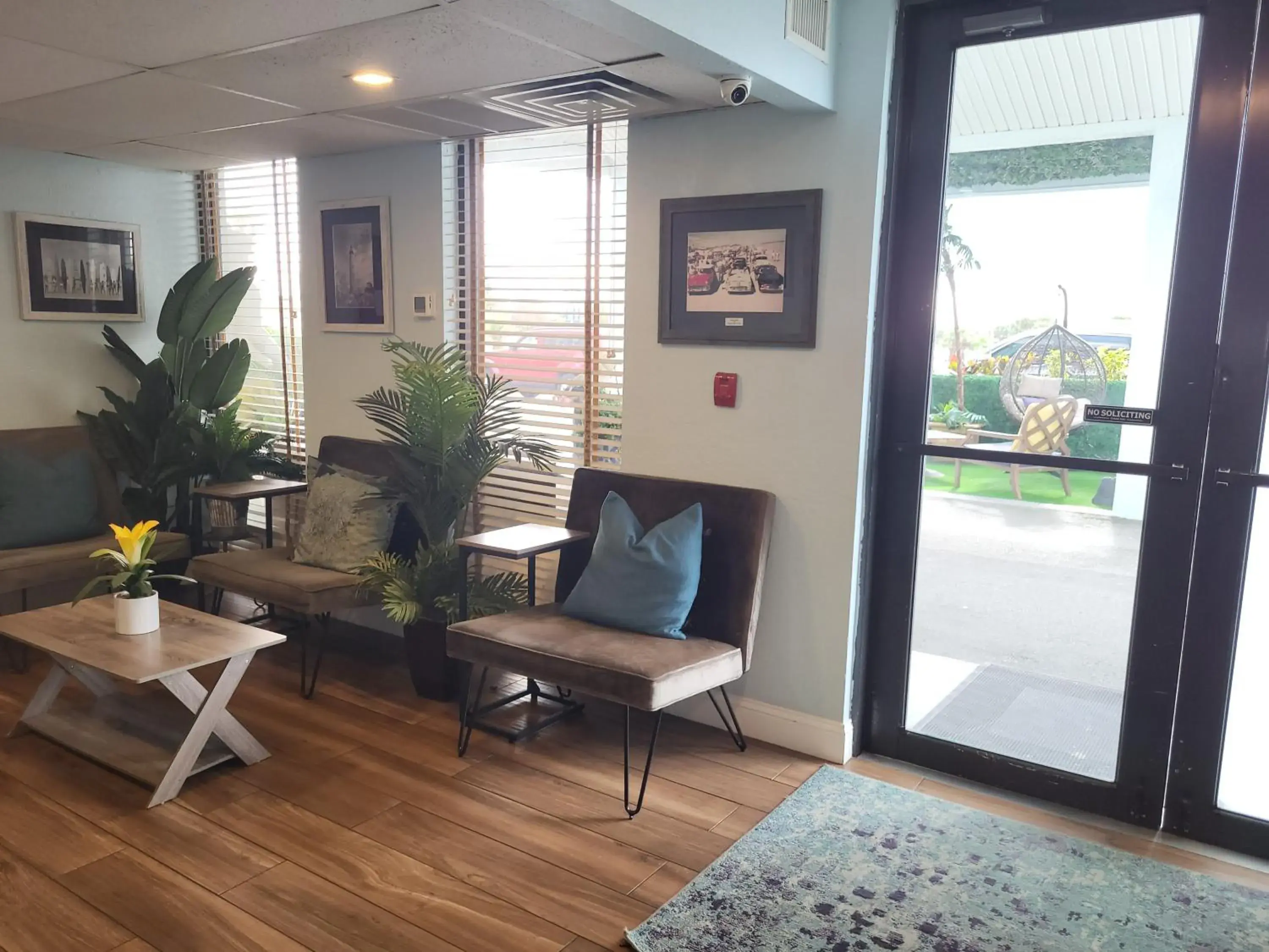 Property building in Beachside Hotel Property building in Beachside Hotel