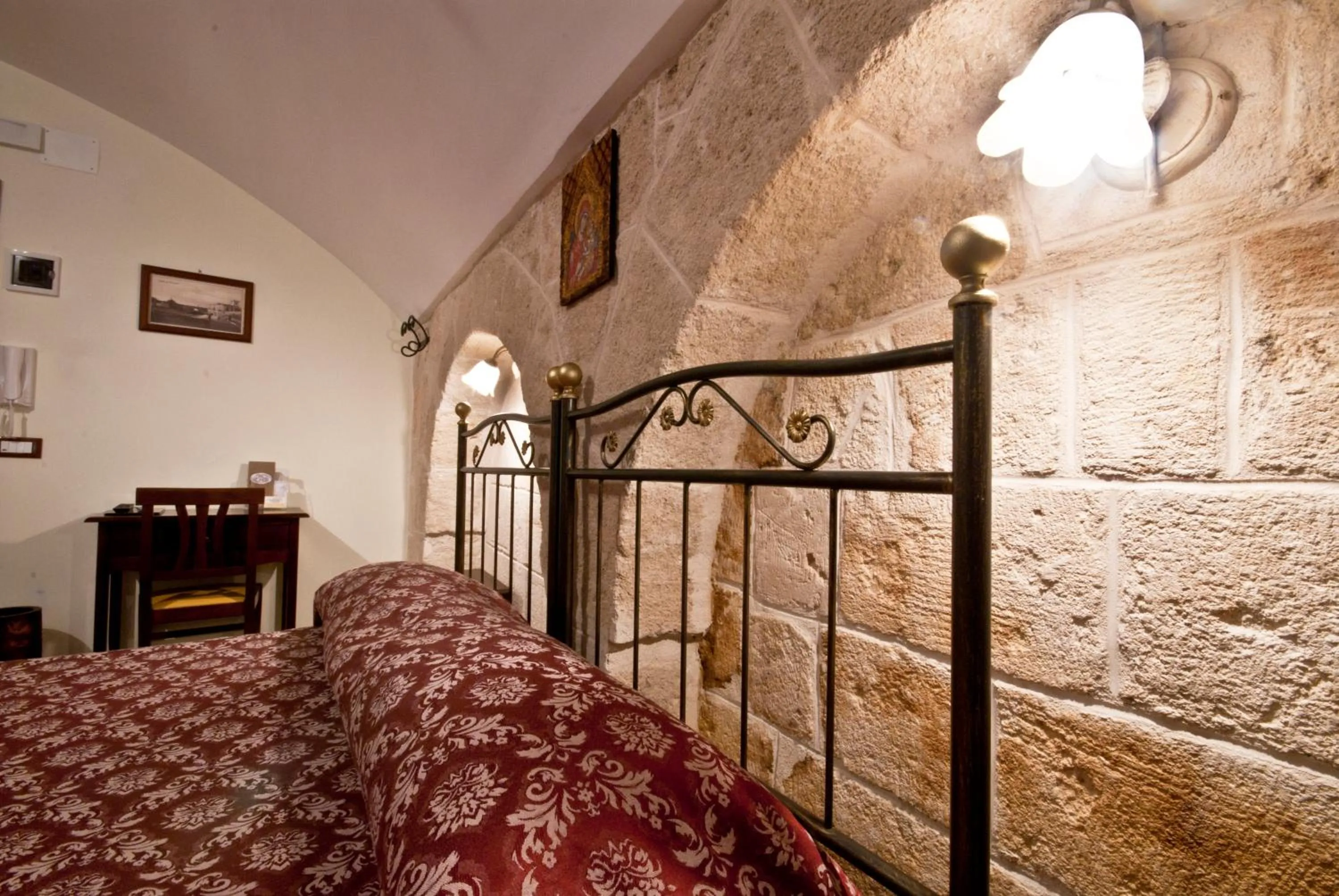 Photo of the whole room, Bed in B&B Casa Cimino - Monopoli - Puglia