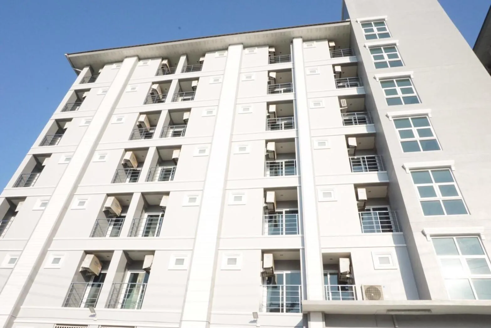 Property building in JVAPLACE