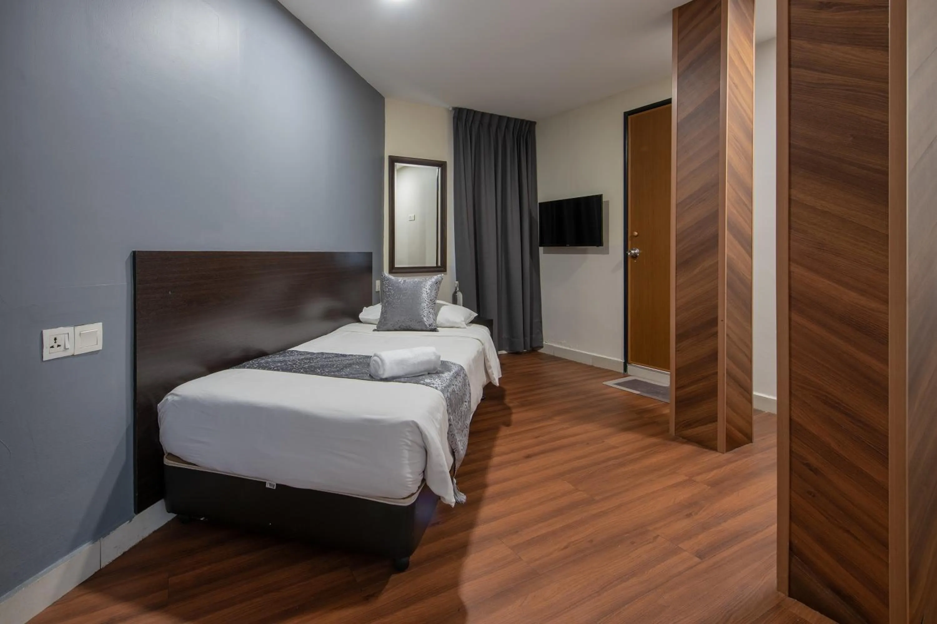 Superior Single Room in Hotel Sunjoy9 OKR