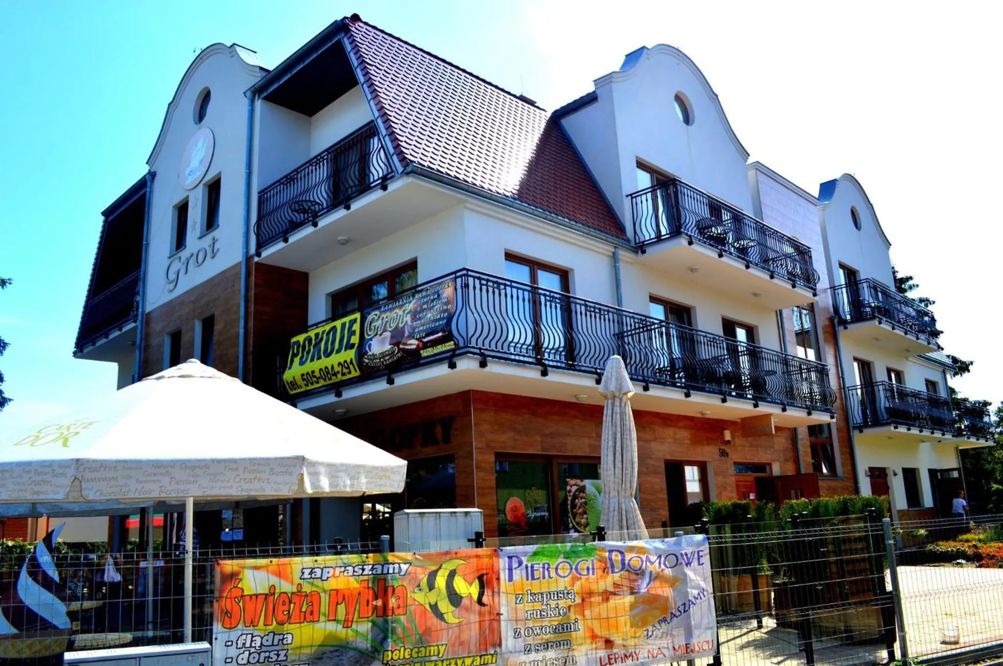 Property building in Grot