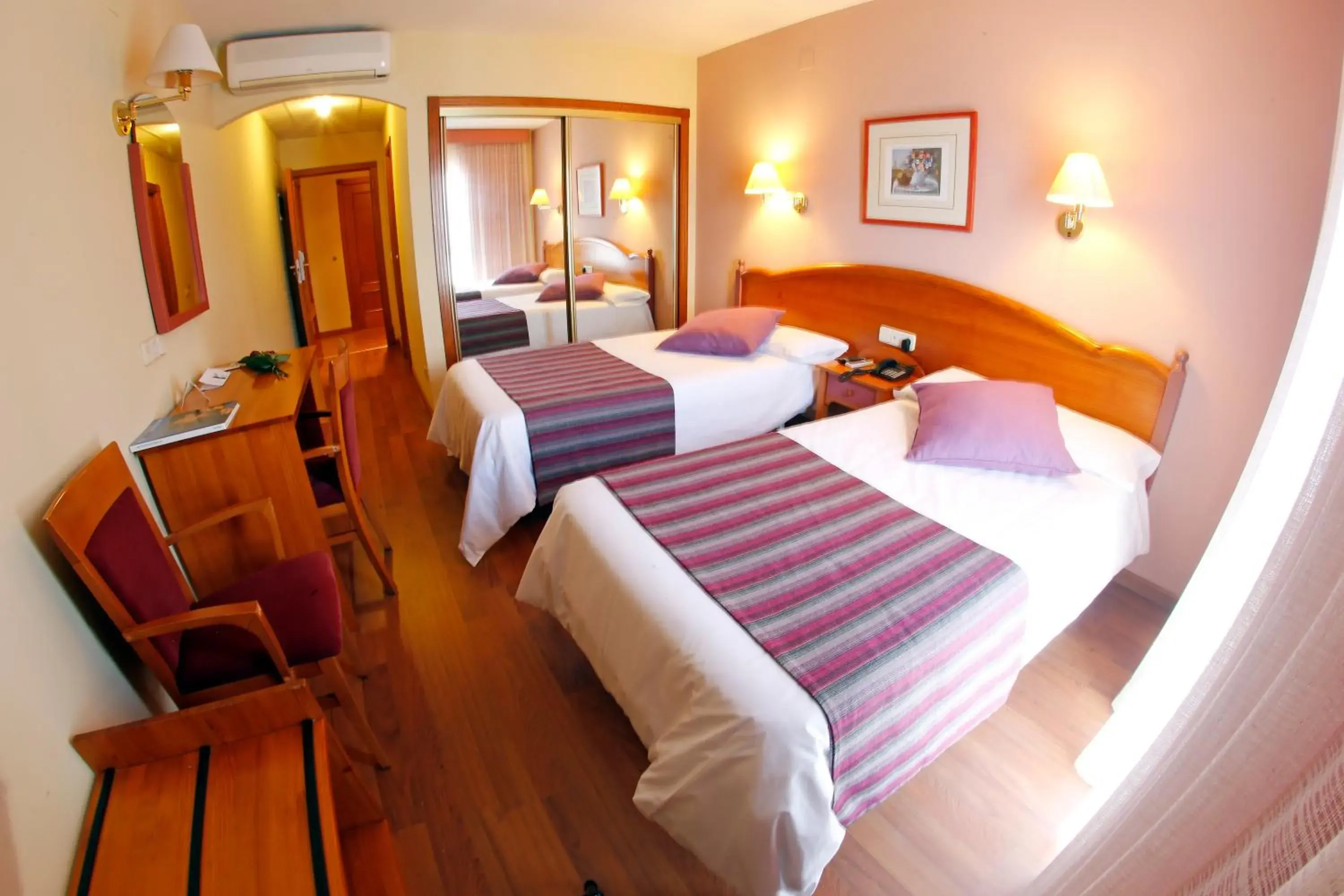 Double or Twin Room - single occupancy in Maria de Luna Double or Twin Room - single occupancy in Maria de Luna
