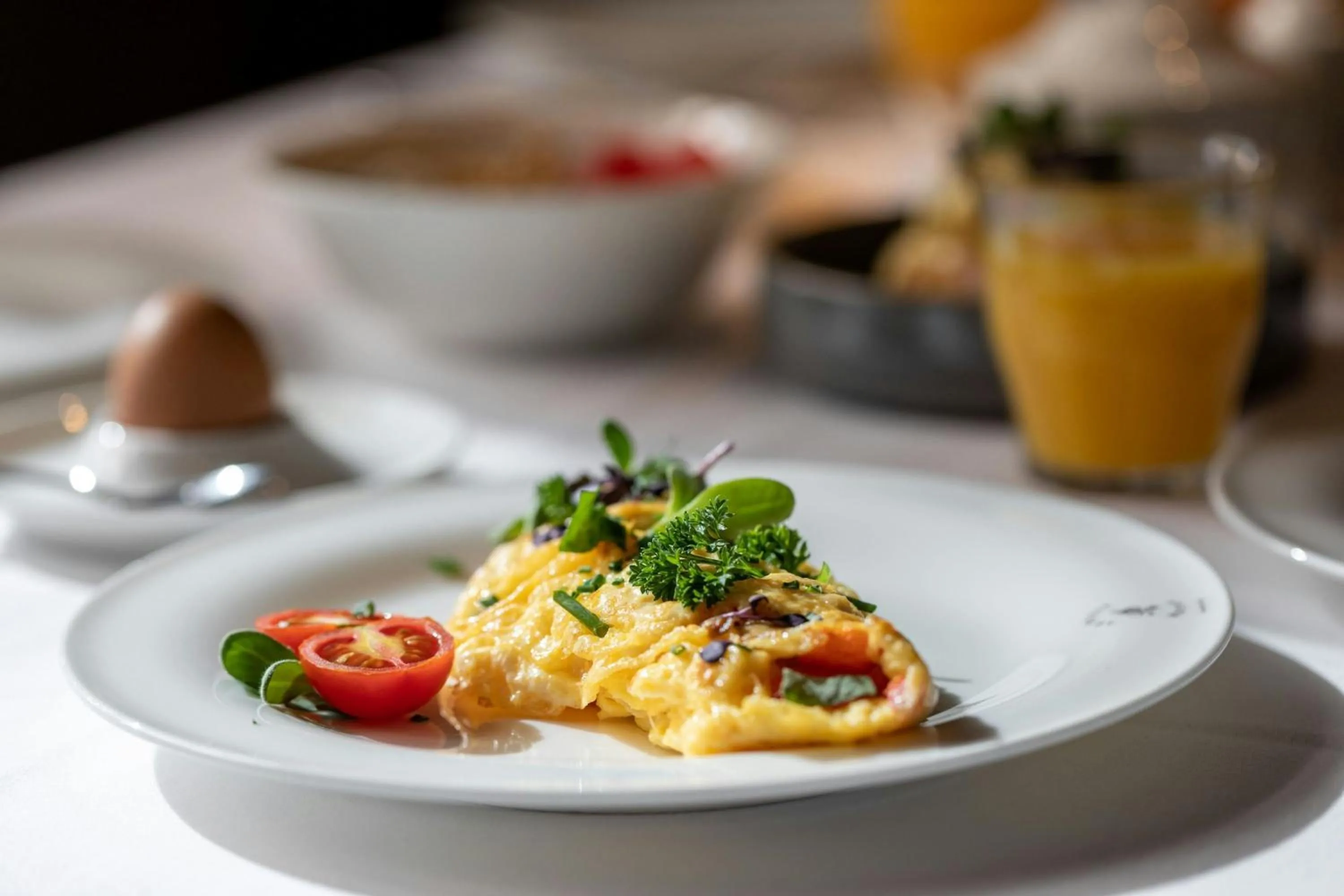 Breakfast in LUME Boutique Hotel, Autograph Collection