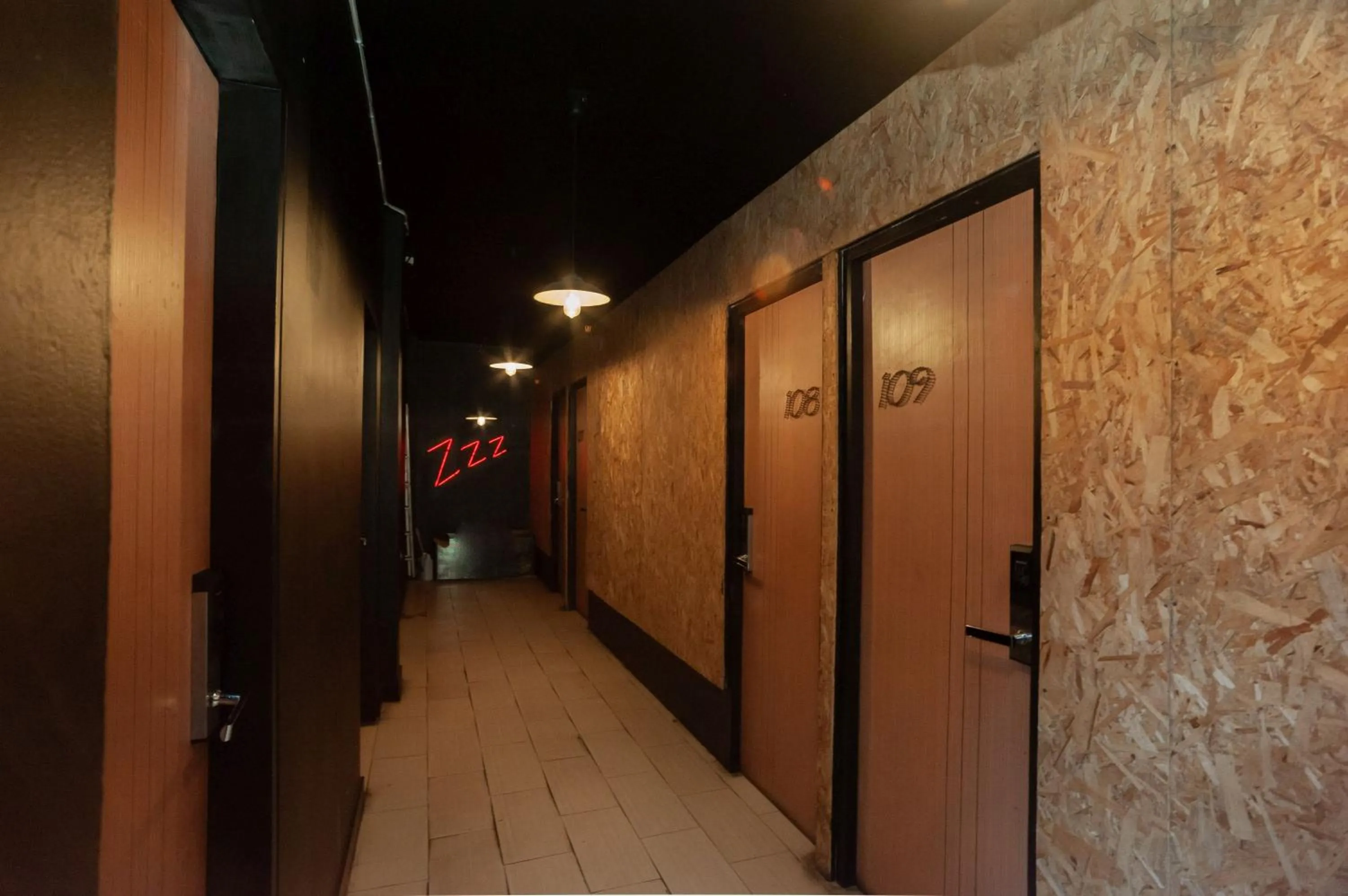 Floor plan in RedDoorz Plus @ Kemayoran