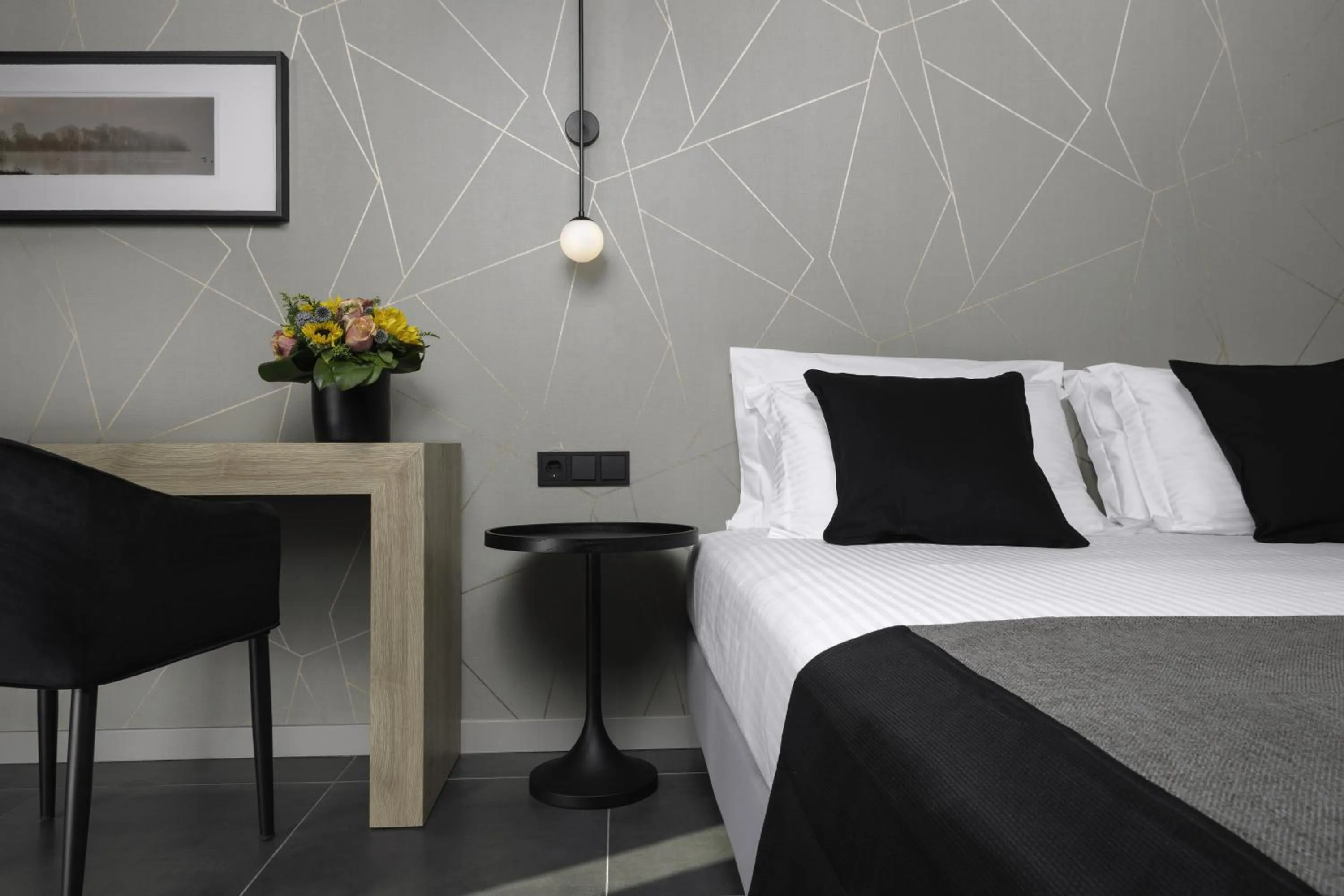 Bedroom, Bed in Azur Suites