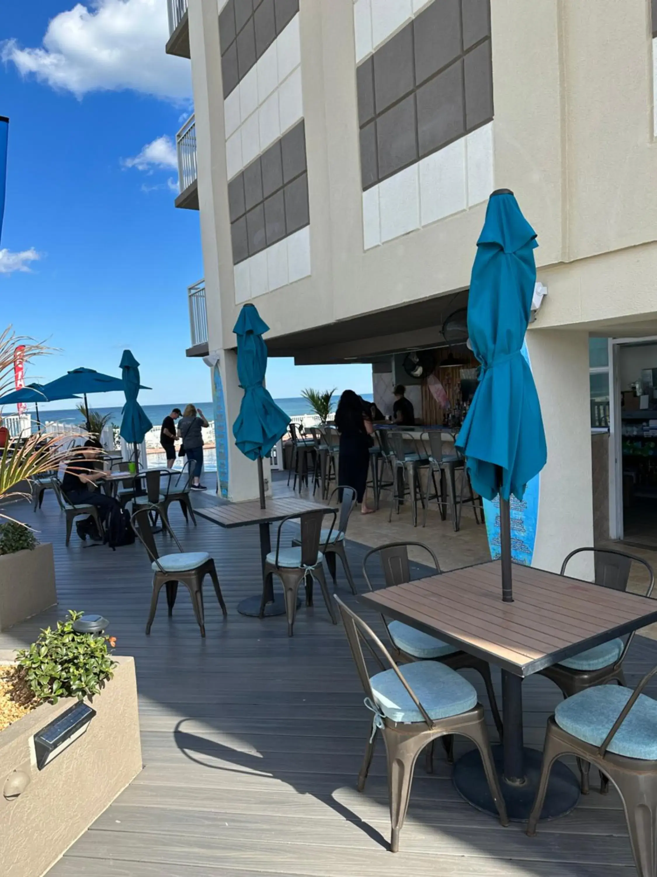 Lounge or bar in Boardwalk Inn and Suites Lounge or bar in Boardwalk Inn and Suites