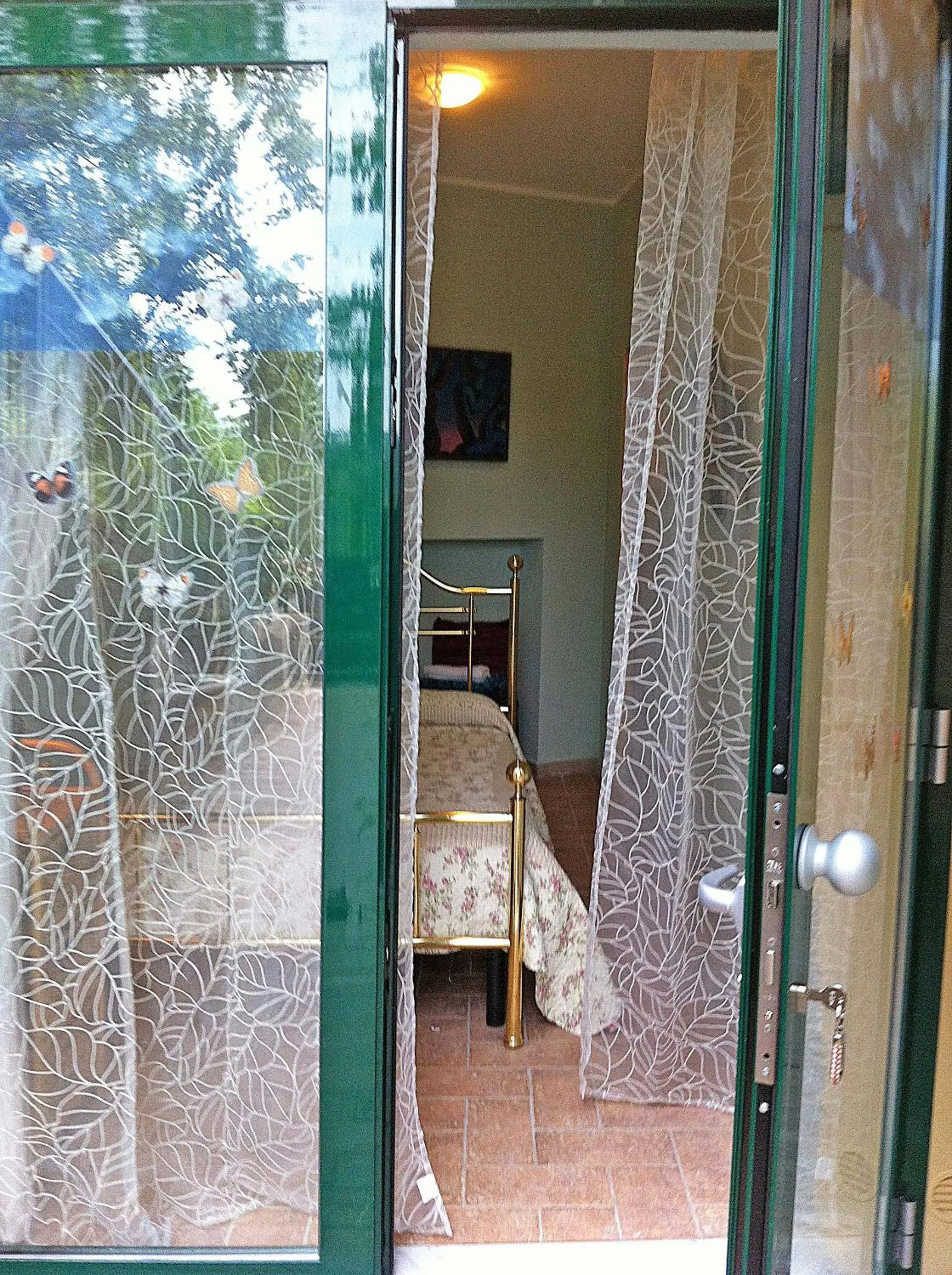 Facade/entrance in Sweet Night