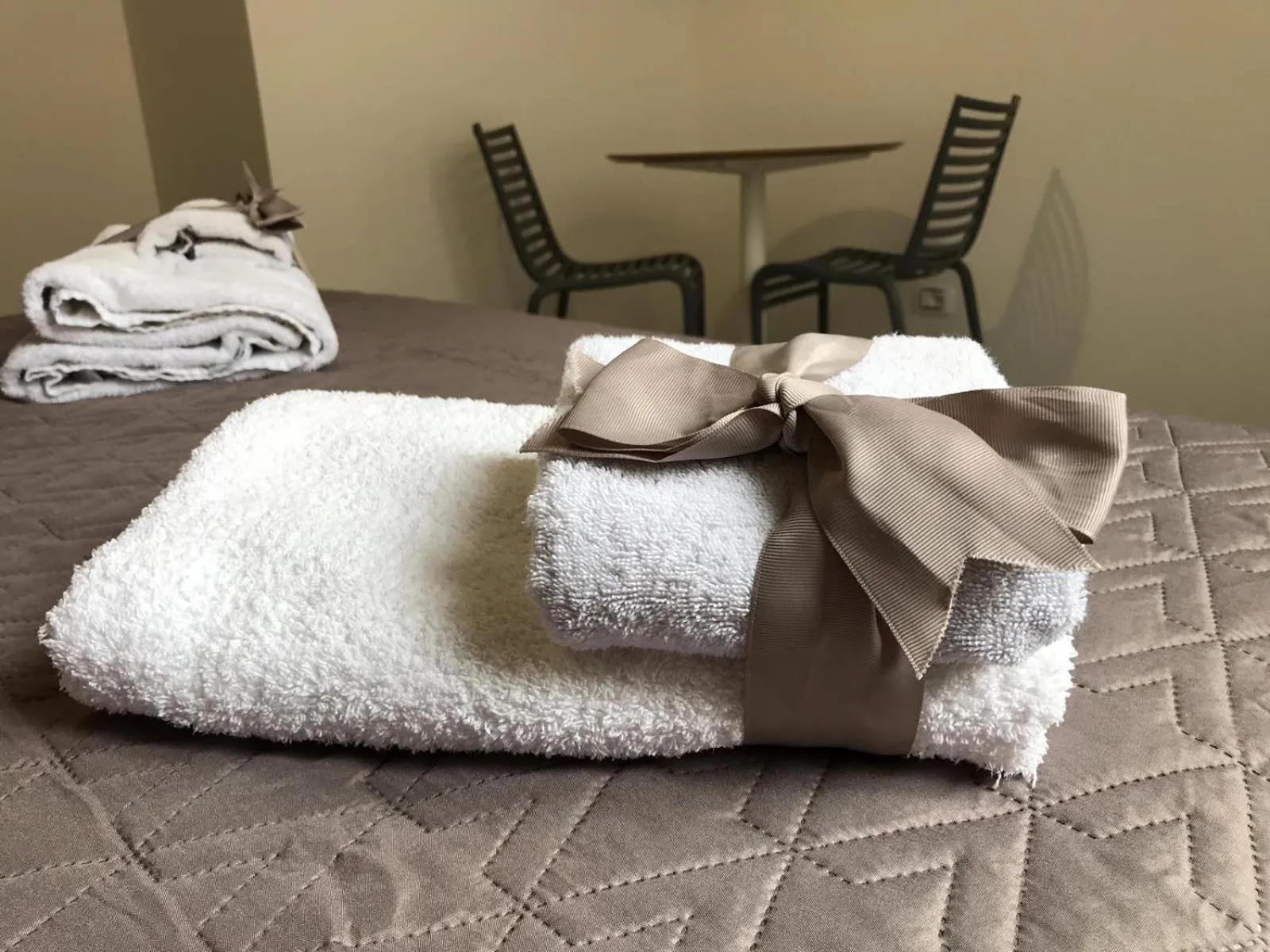 Decorative detail, Bed in BorgoNove