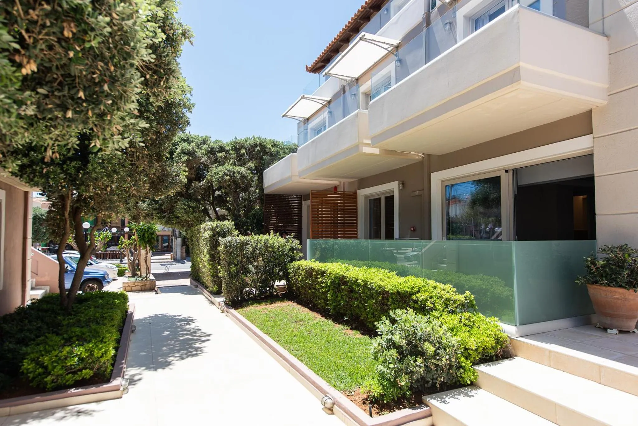 Property building in The Mini Beach Hotel