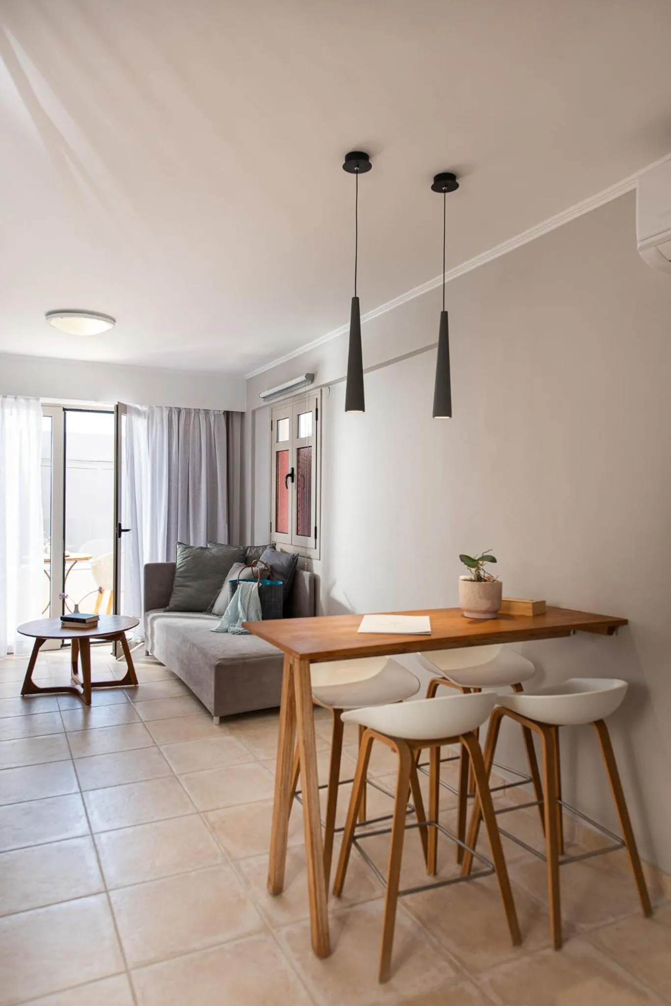 Living room in The Mini Beach Hotel