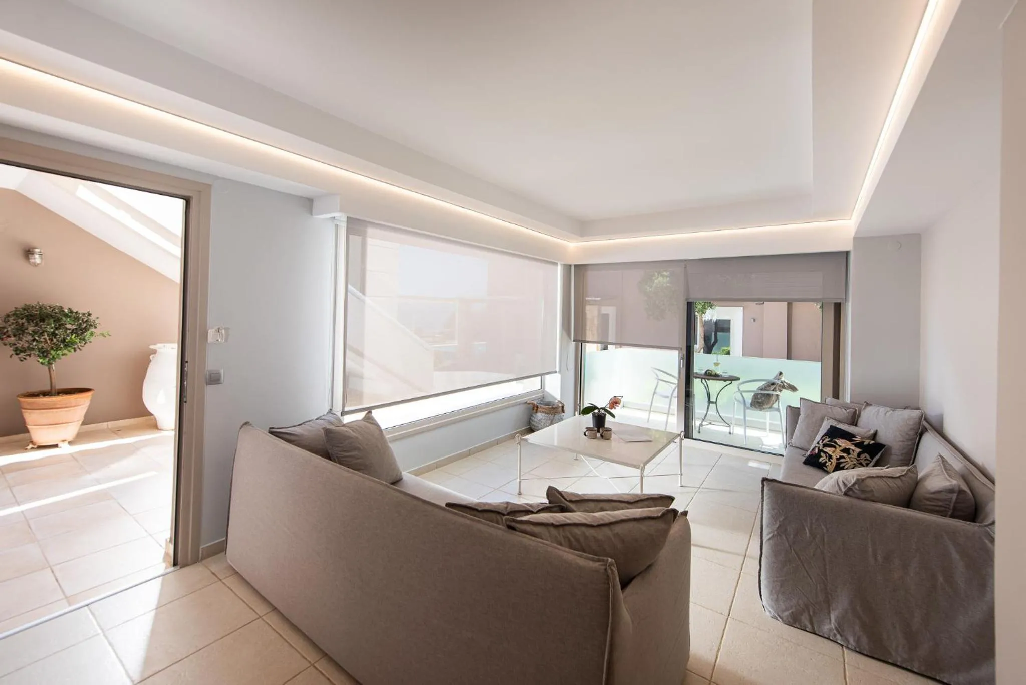 Living room in The Mini Beach Hotel