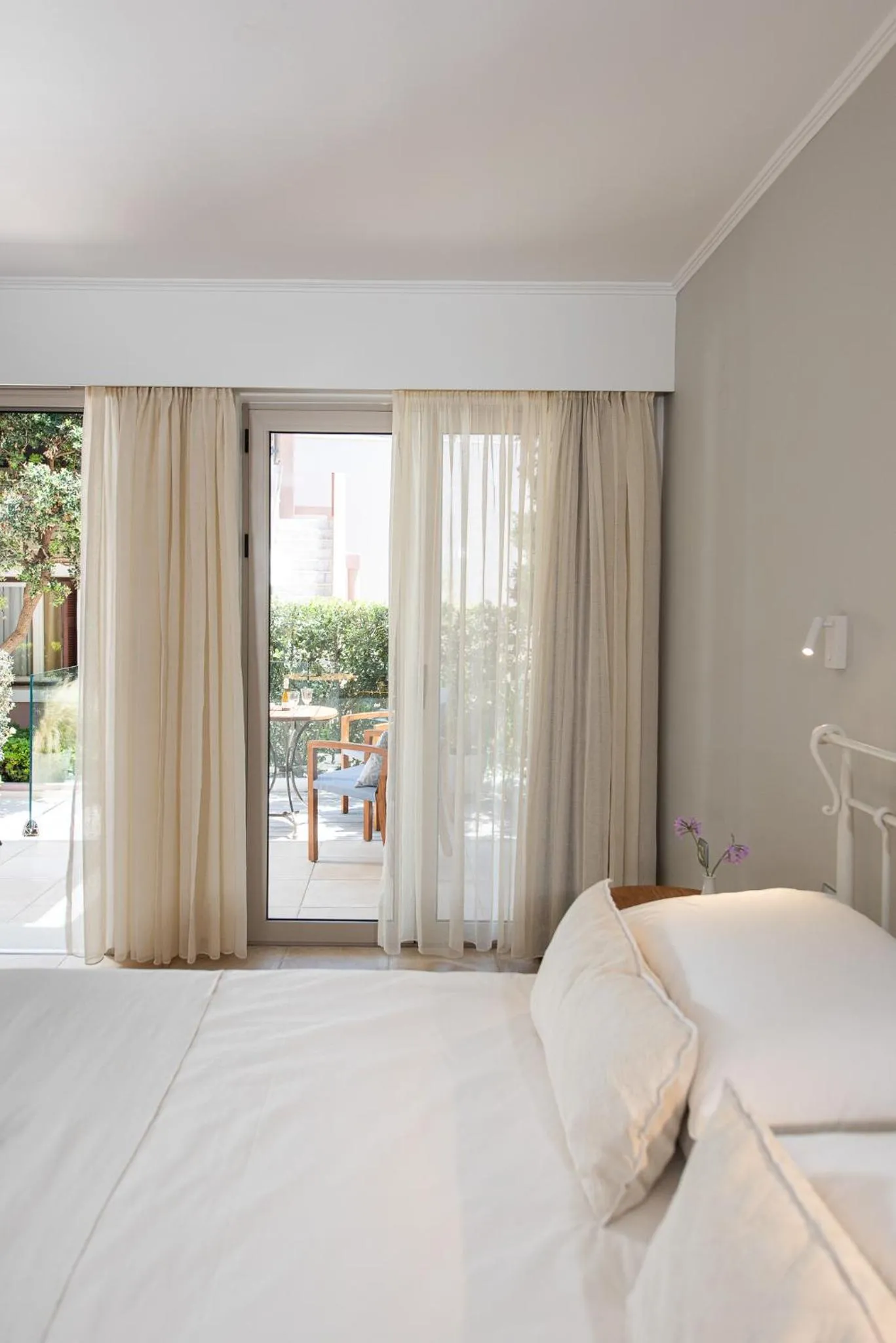 Photo of the whole room, Bed in The Mini Beach Hotel