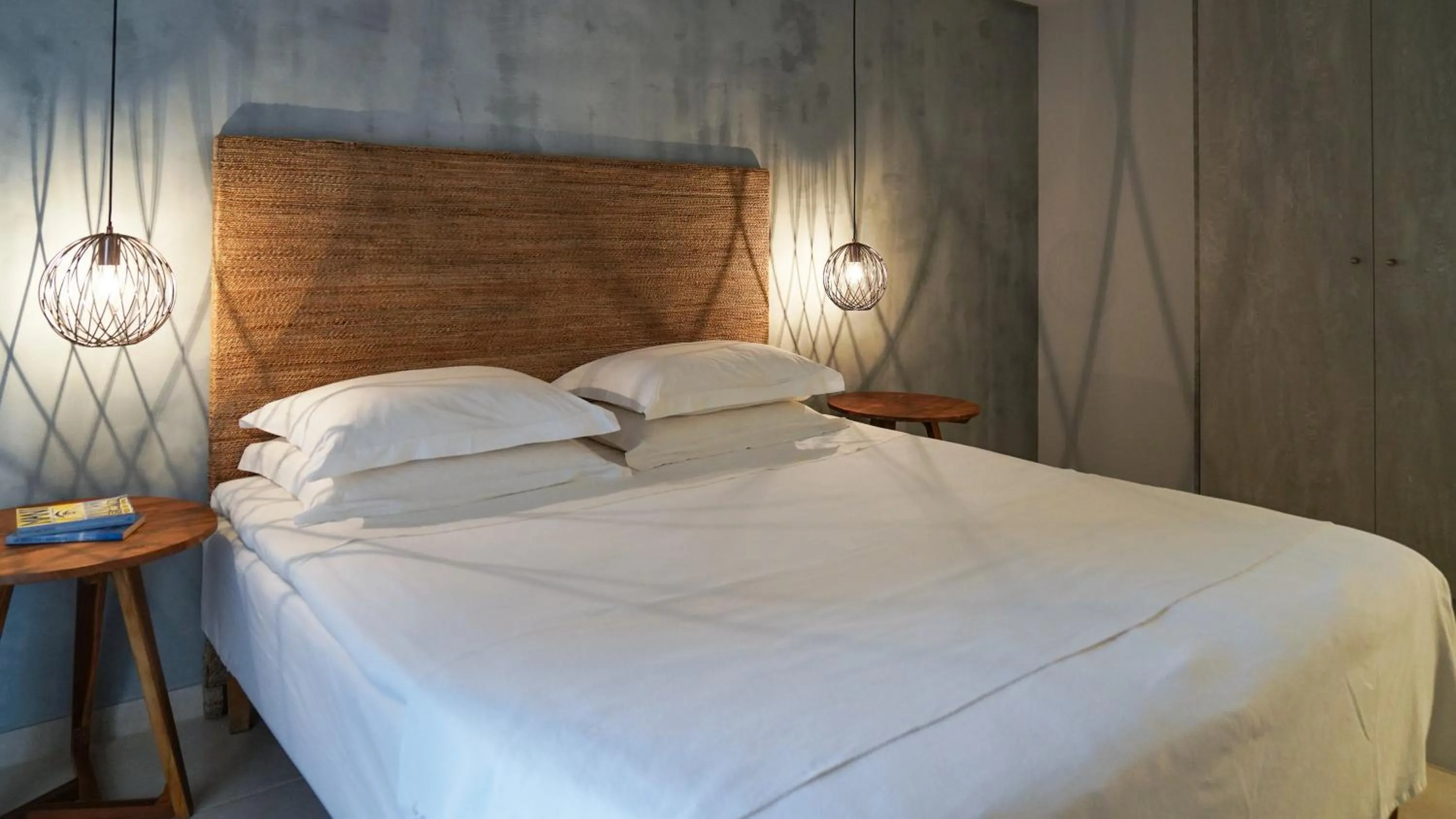 Photo of the whole room, Bed in The Mini Beach Hotel