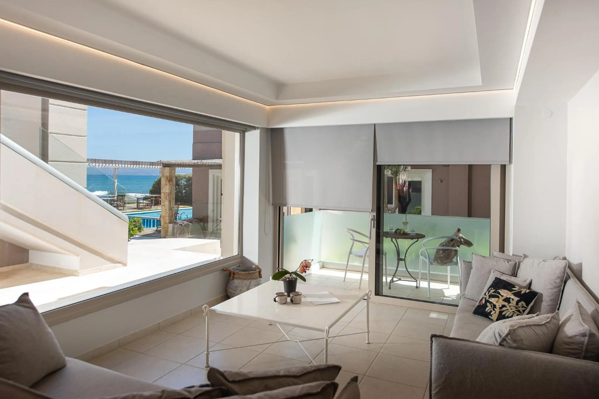 Living room in The Mini Beach Hotel