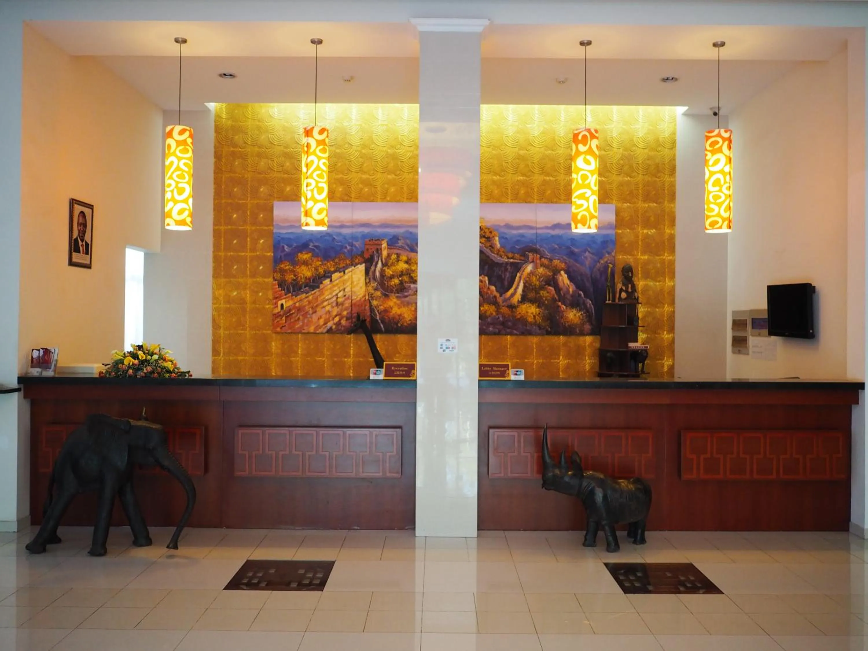 Soluxe Club International Hotel