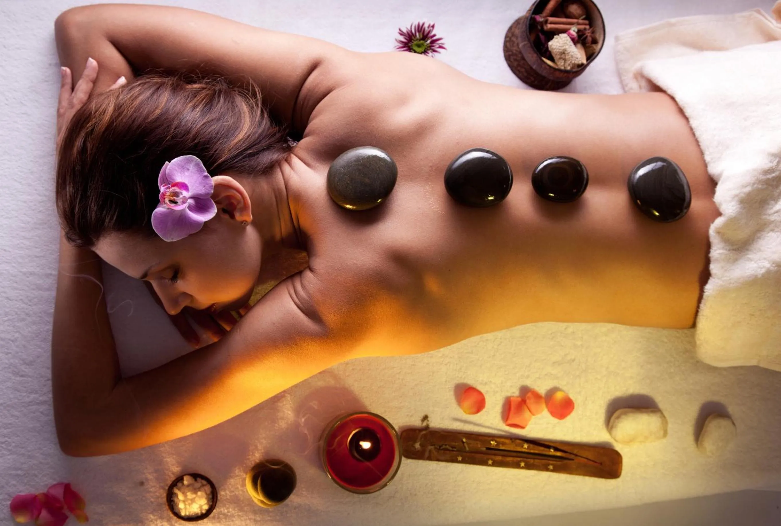 Massage in Roliva Hotel & Apartment Danang