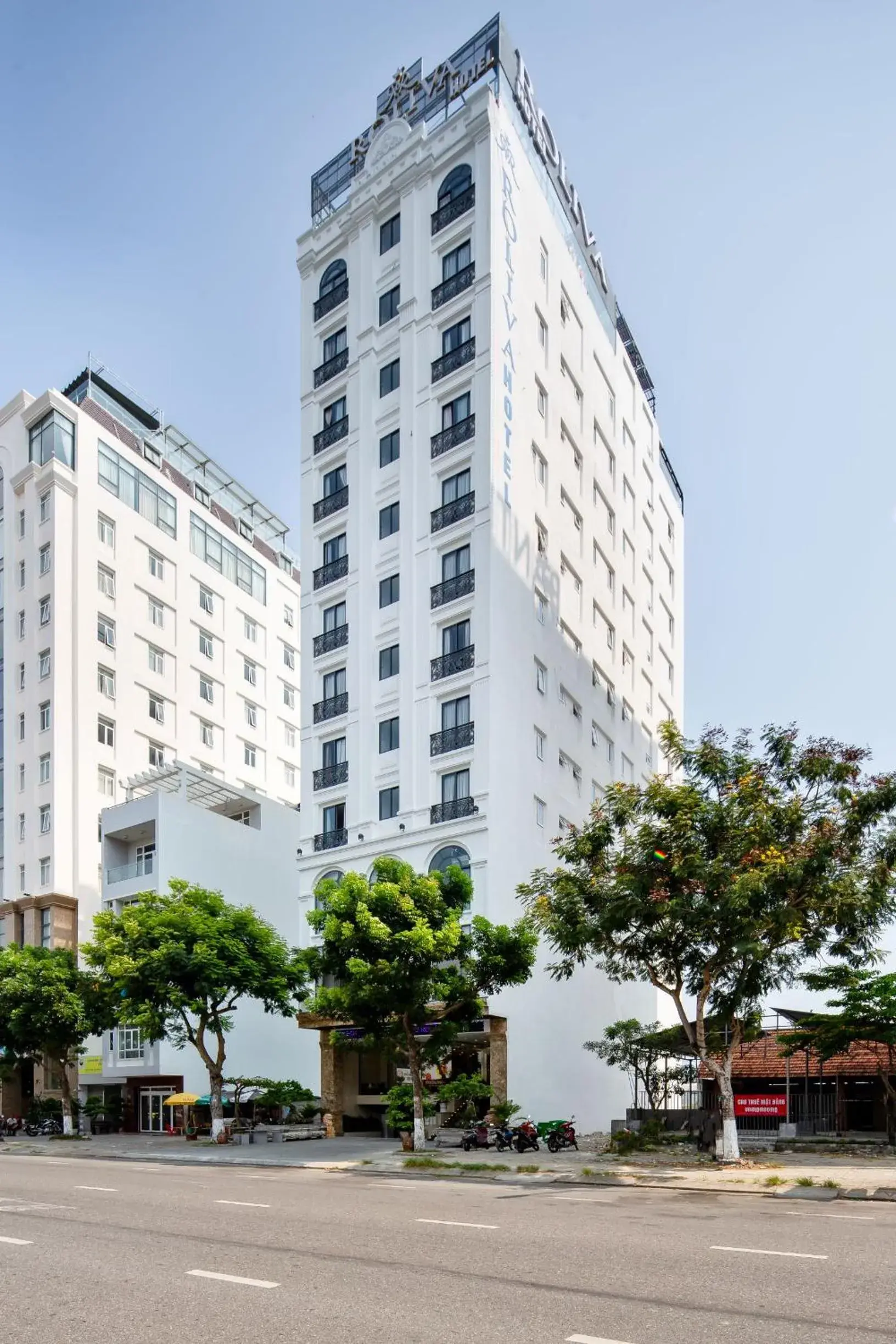 Property building in Roliva Hotel & Apartment Danang Property building in Roliva Hotel & Apartment Danang