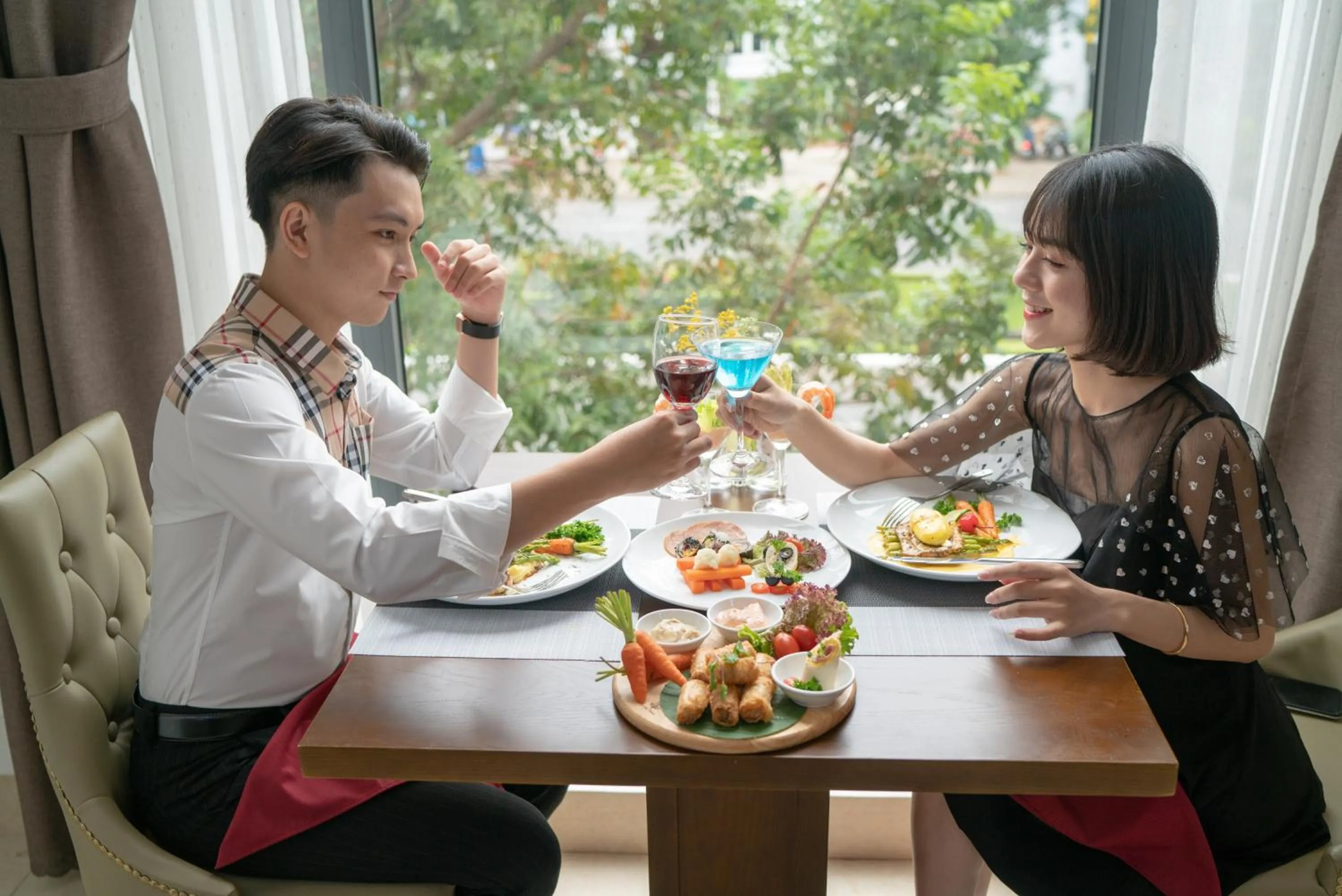 Food and drinks in Roliva Hotel & Apartment Danang