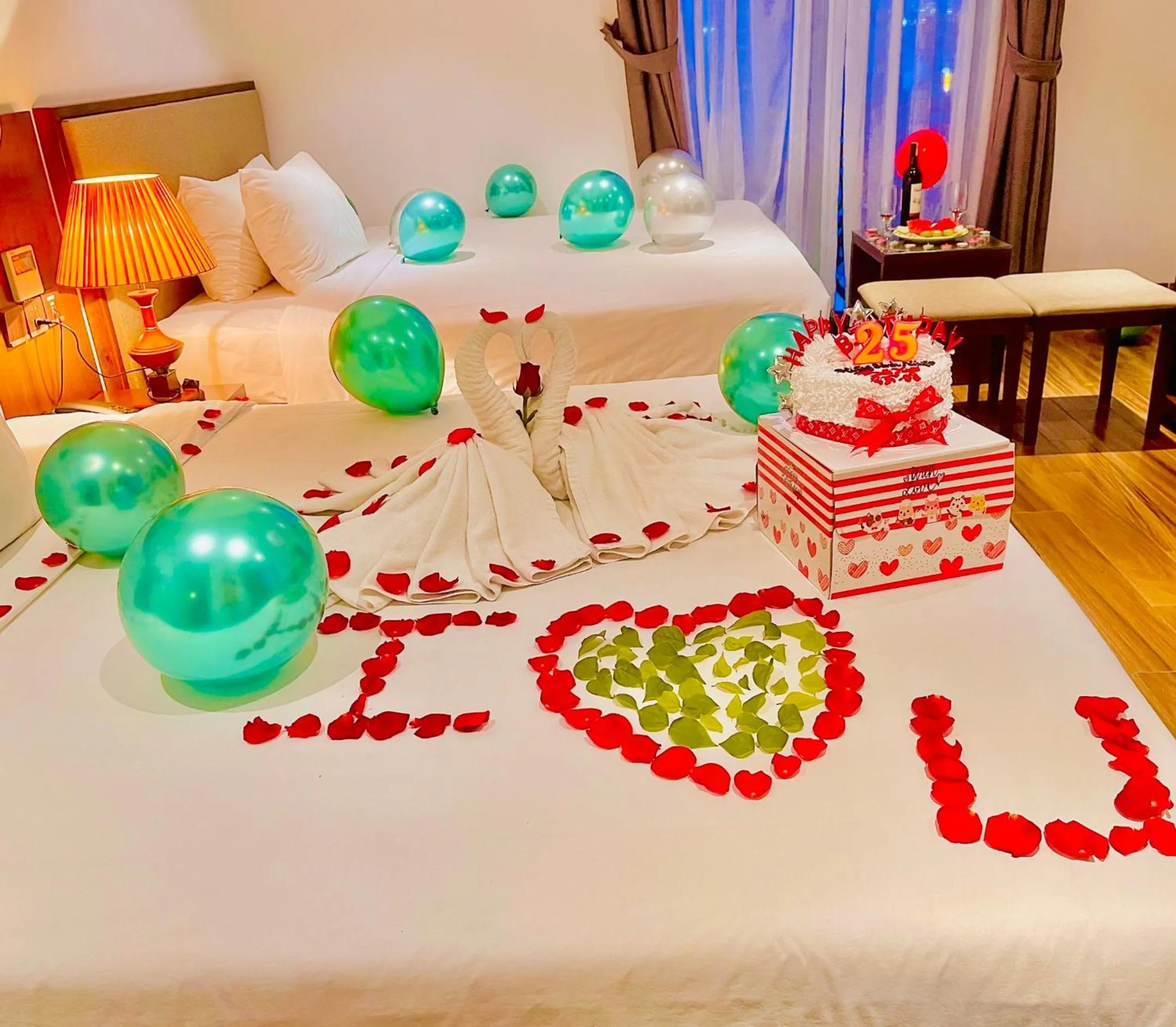 Decorative detail, Bed in Roliva Hotel & Apartment Danang