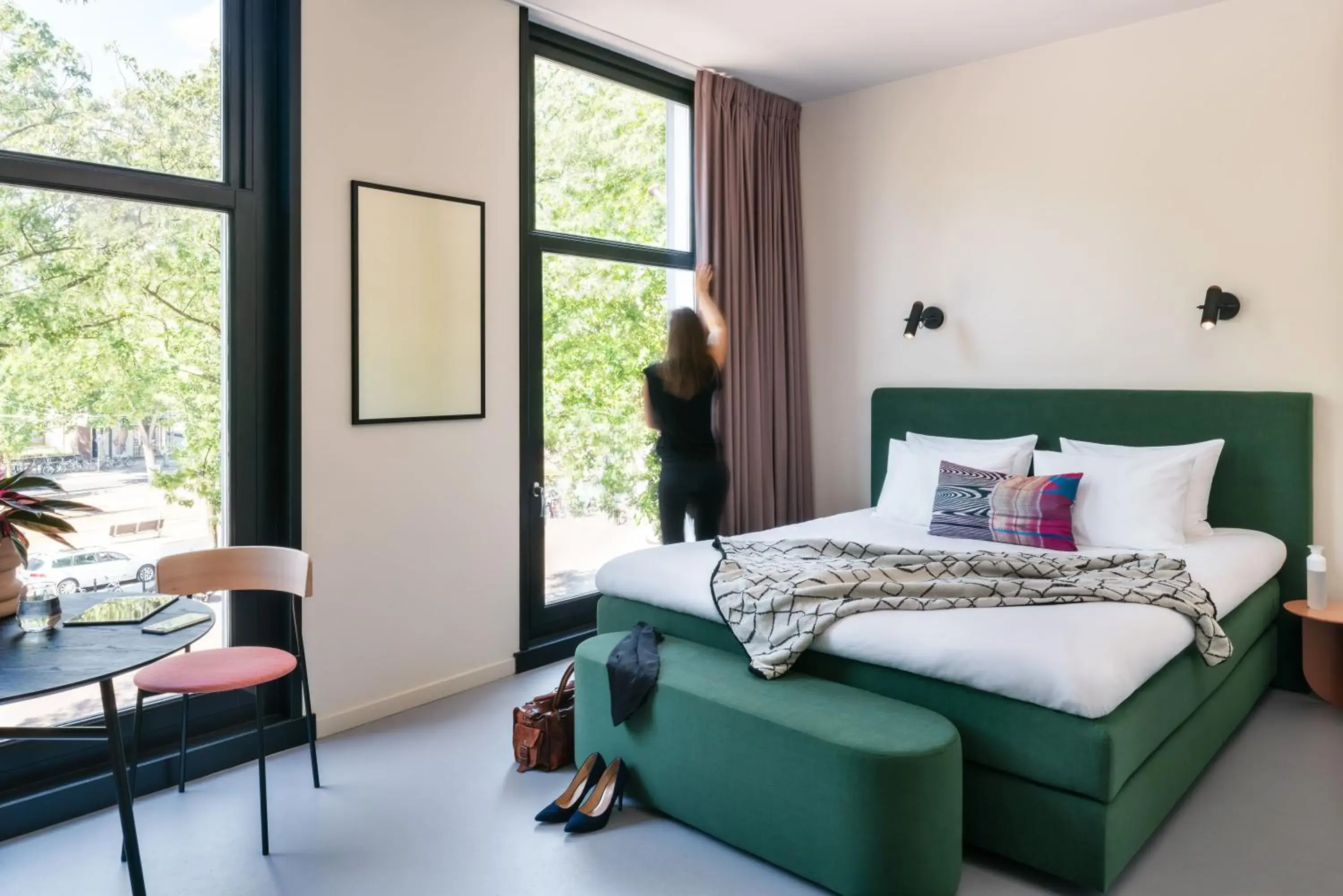 Bed in hotel emma next Bed in hotel emma next