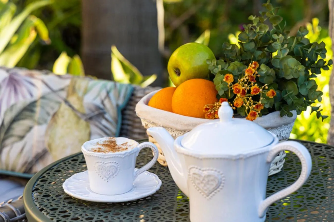 Garden in Hotel Plaza Del Castillo