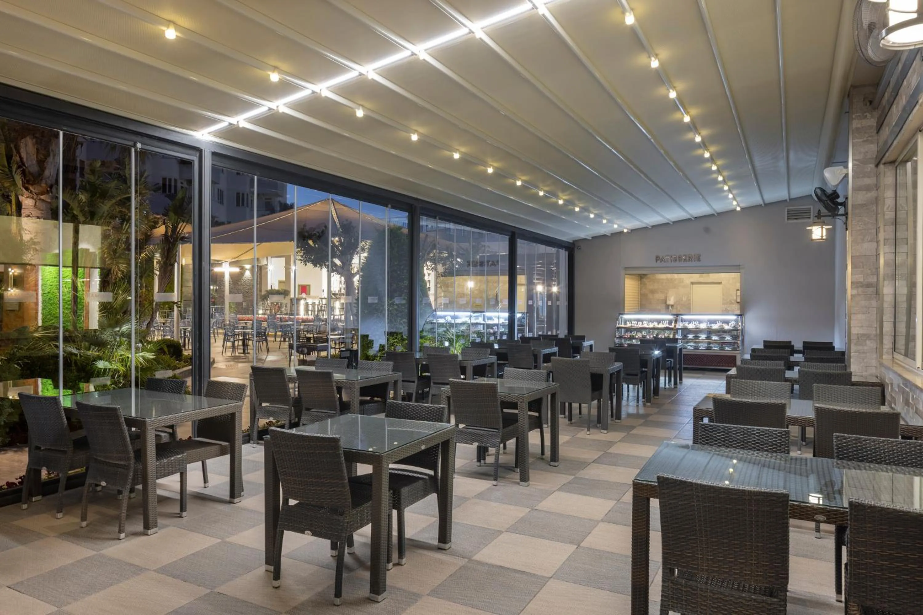 Restaurant/places to eat in Ramada Resort By Wyndham Lara