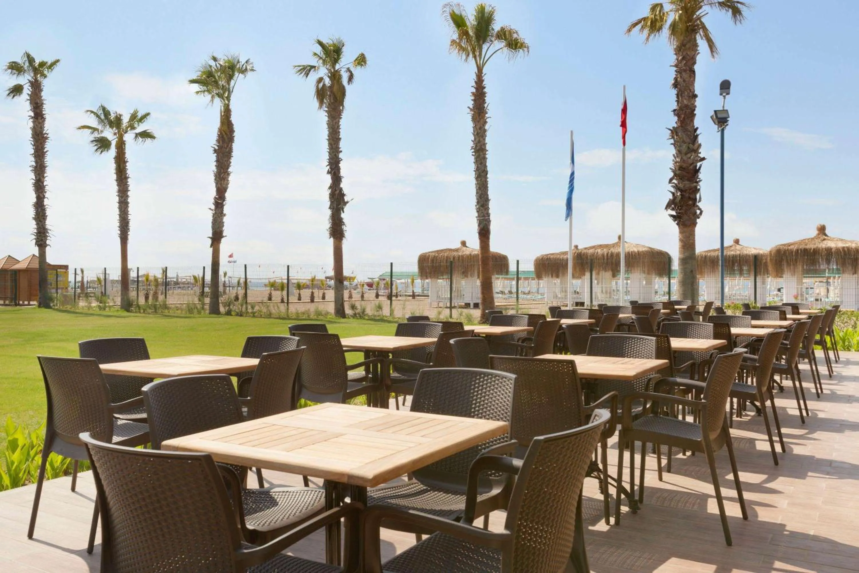 Lounge or bar in Ramada Resort By Wyndham Lara