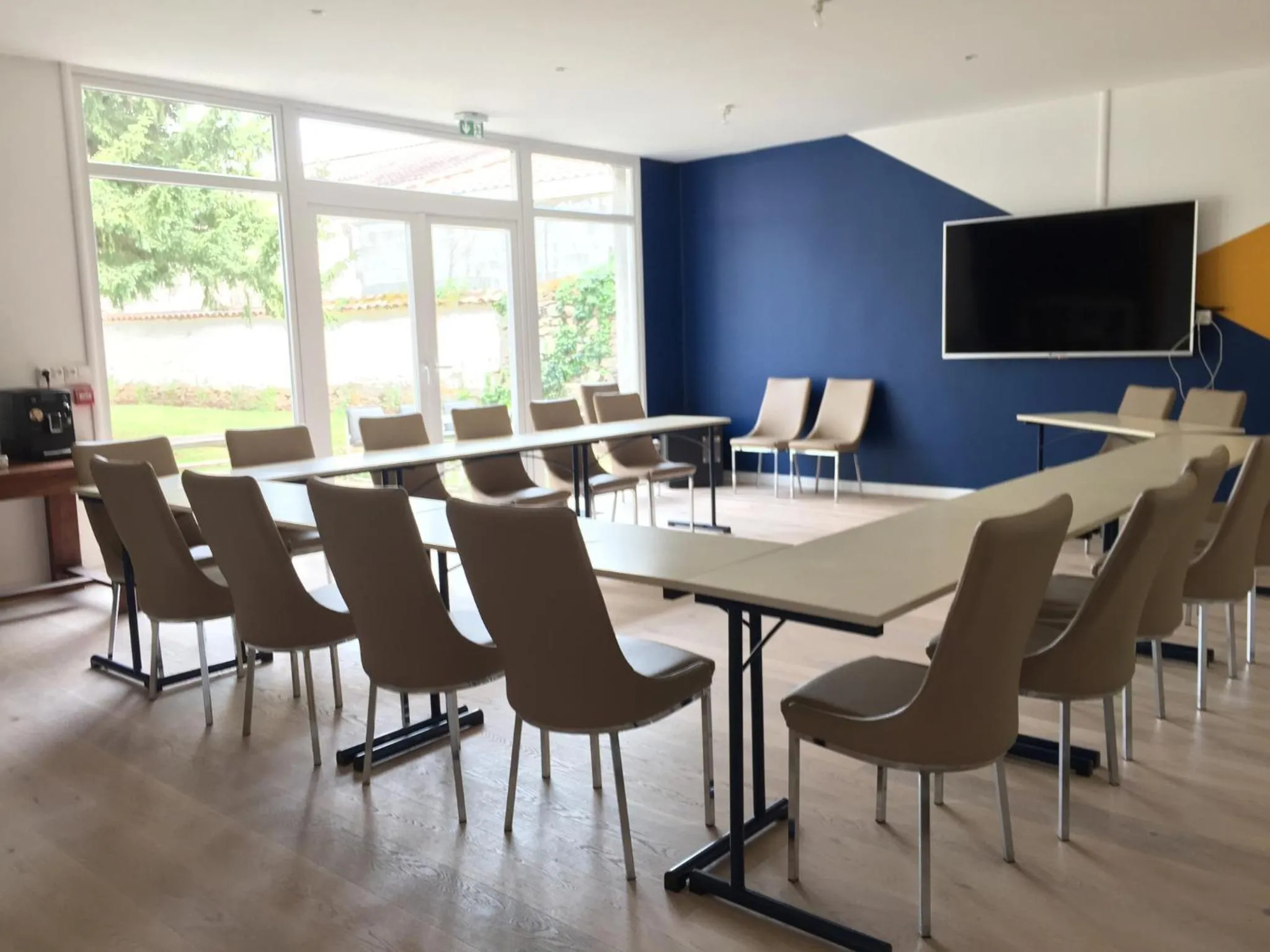 Shower in MOODz HOTEL VIENNE