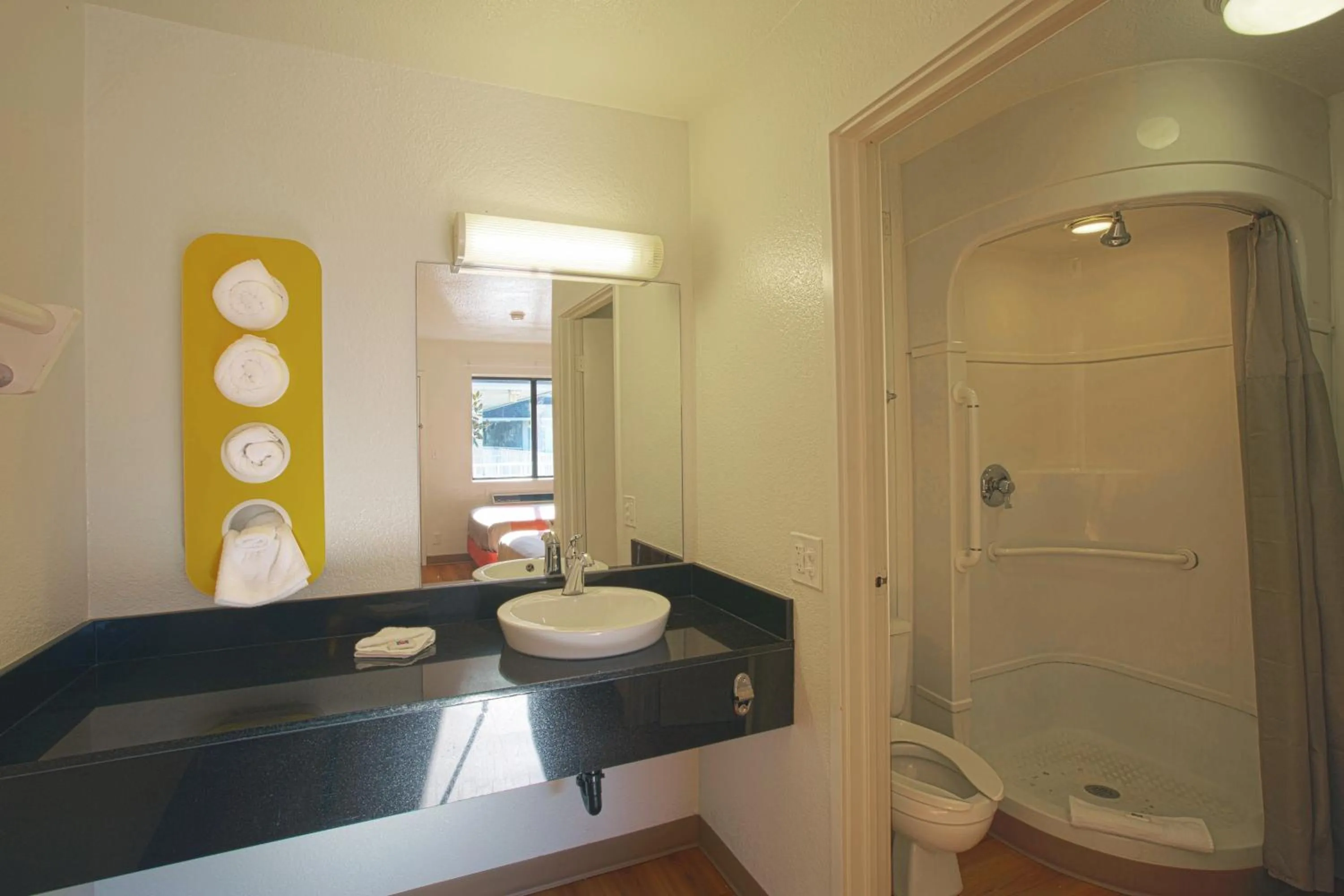 Shower in North Charleston Lodge