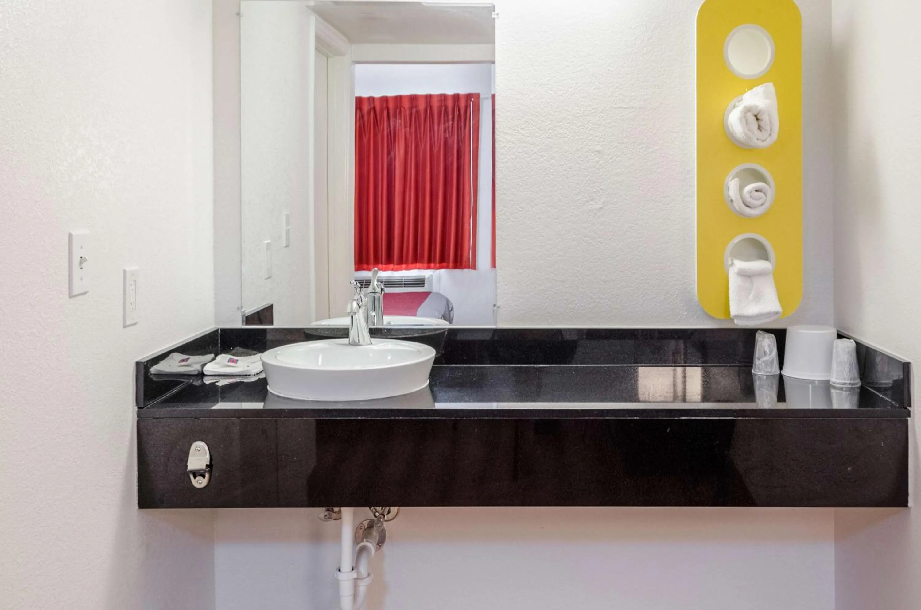 Bathroom in North Charleston Lodge