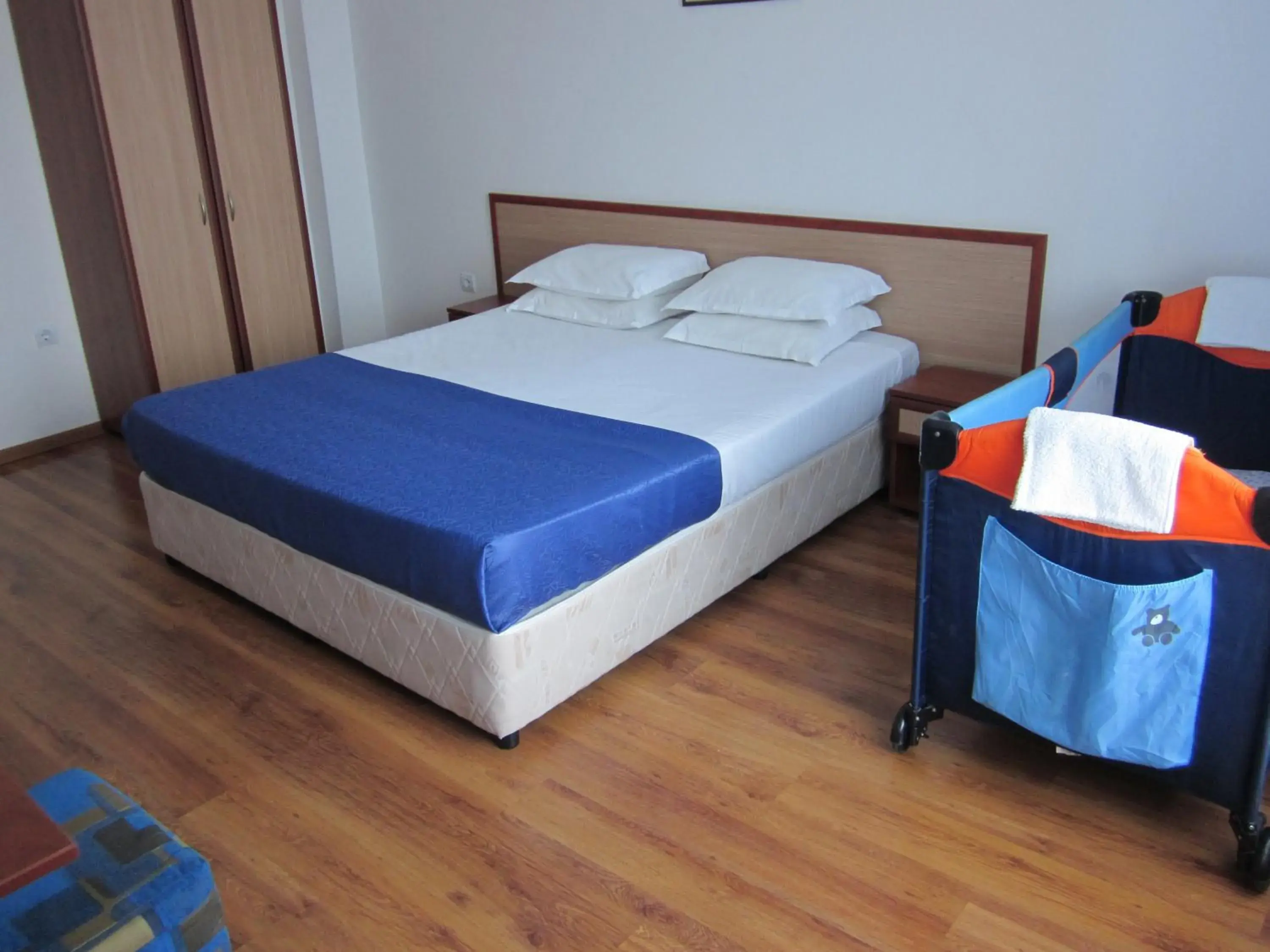 Double Room in Albatros 2 Family Hotel Double Room in Albatros 2 Family Hotel