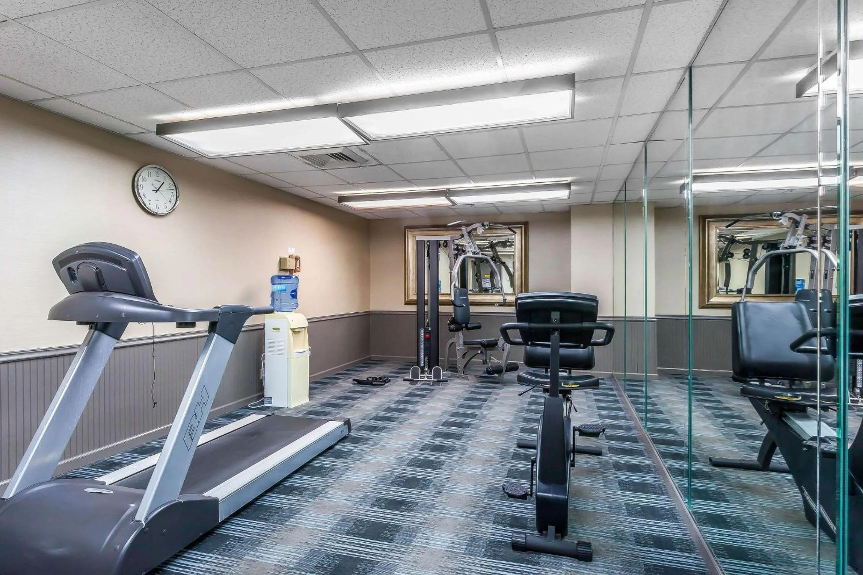 Fitness centre/facilities in Comfort Inn Cleveland Airport