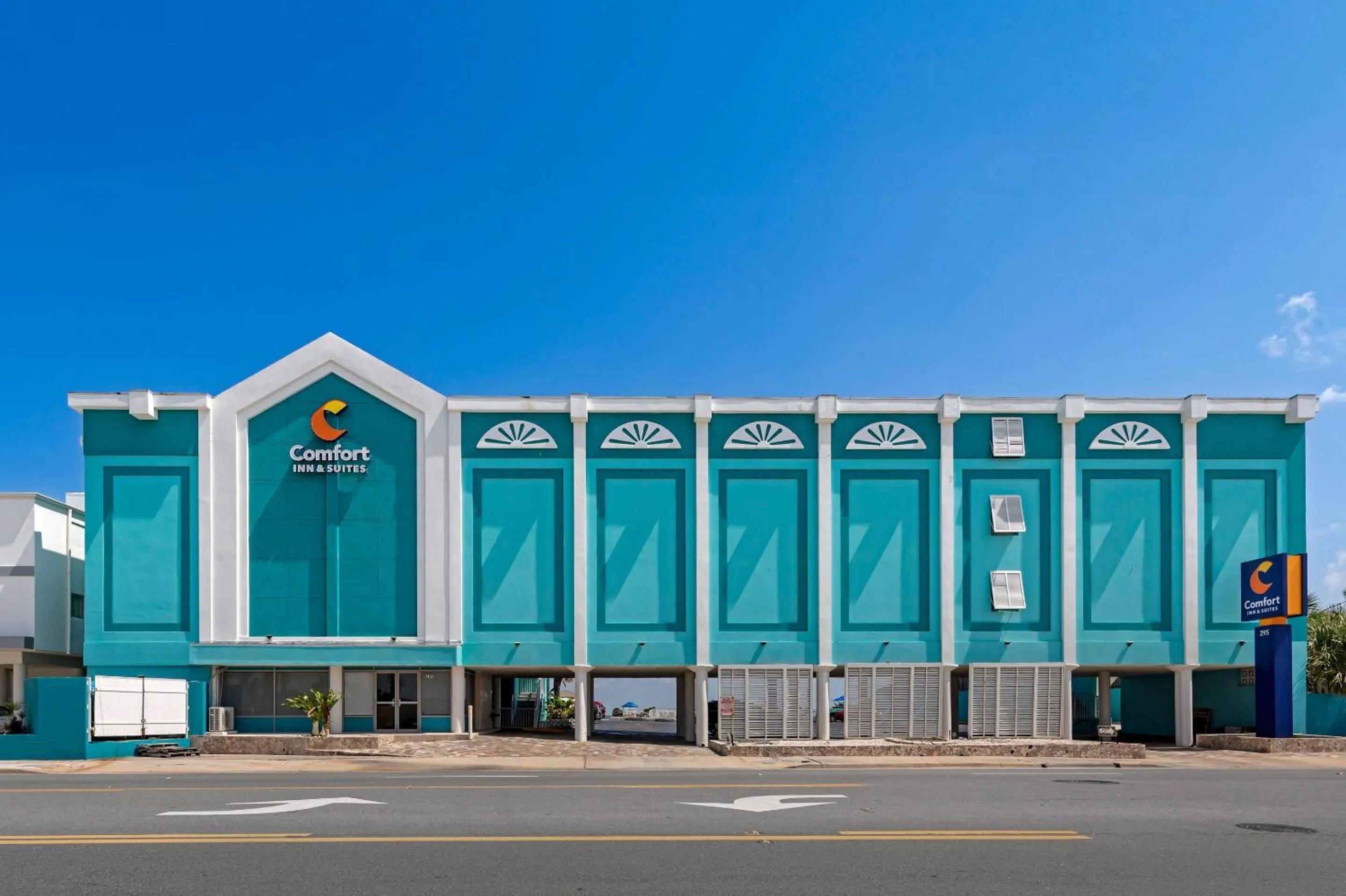 Property building in Comfort Inn & Suites Ormond Beach Oceanfront