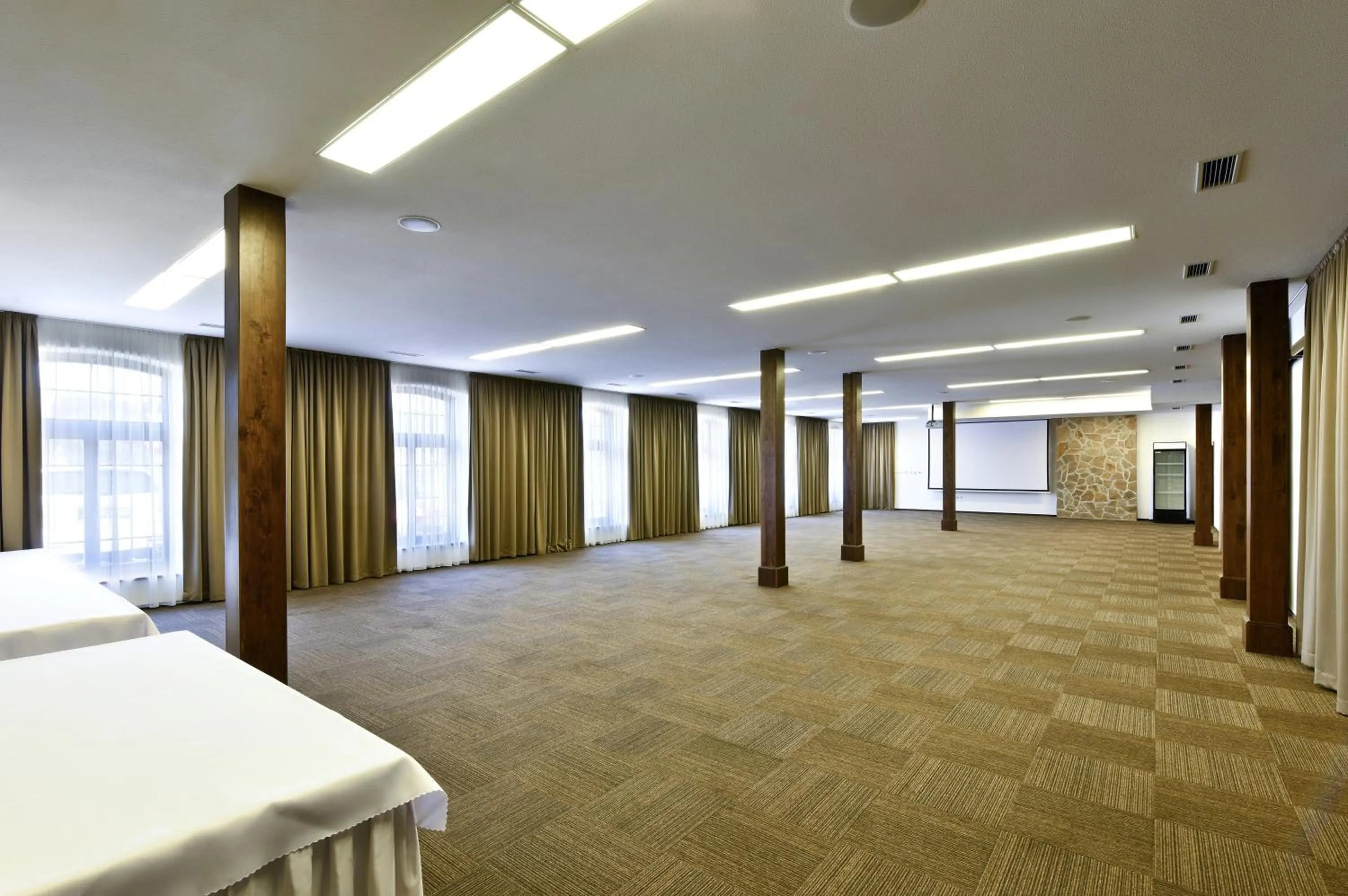 Business facilities in Rezort Masarykov dvor