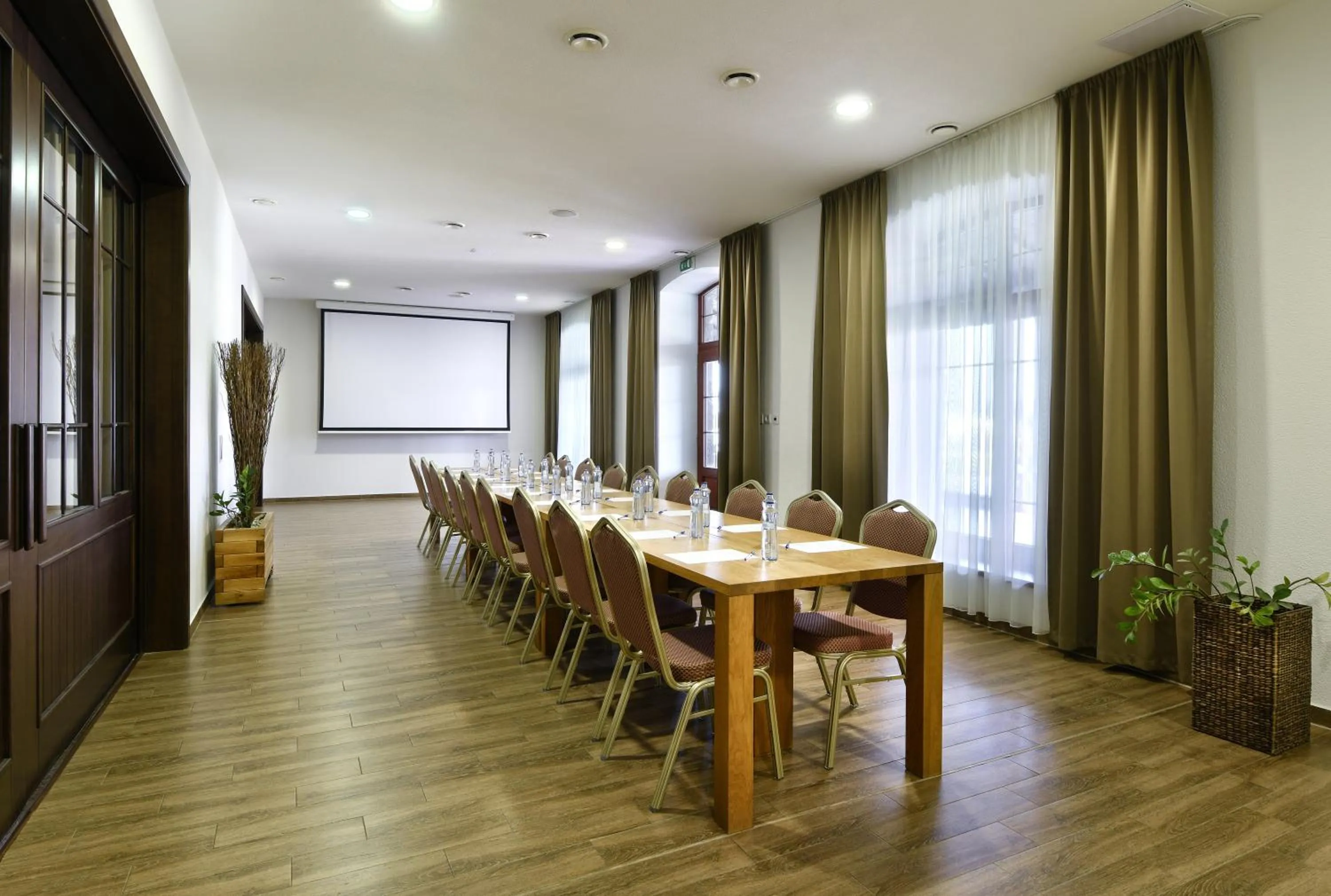 Business facilities in Rezort Masarykov dvor