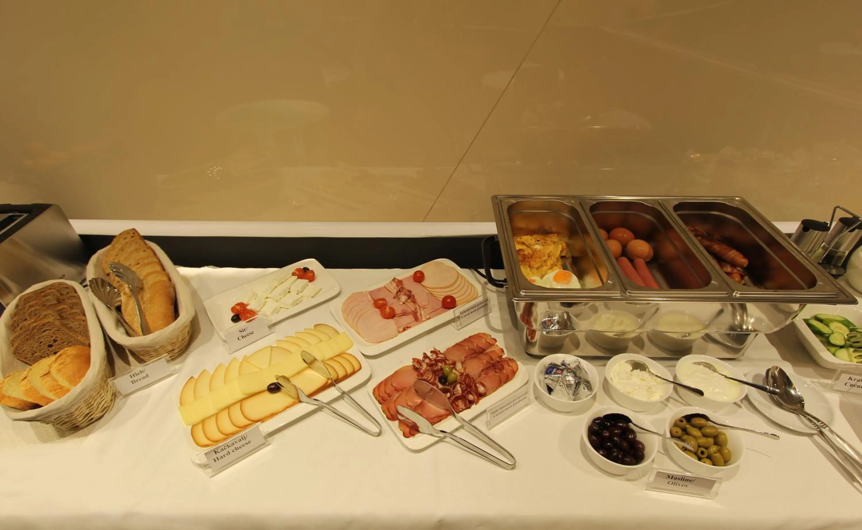 Breakfast in BOUTIQUE 25h by Eva stay 018