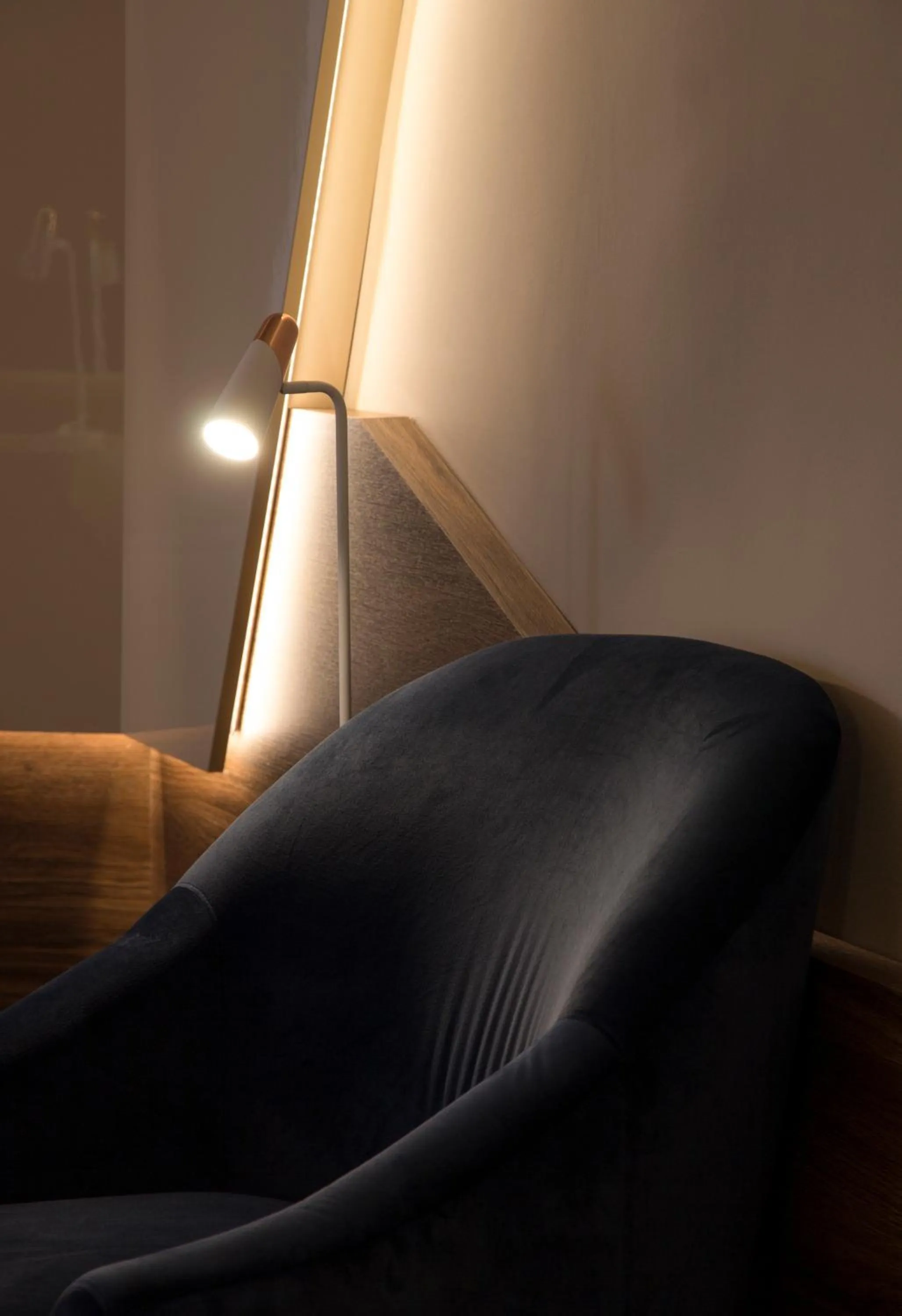 BOUTIQUE 25h by Eva stay 018